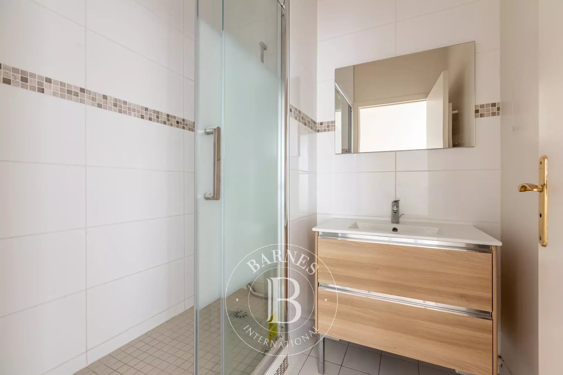 Daire Paris 8ème - picture 4