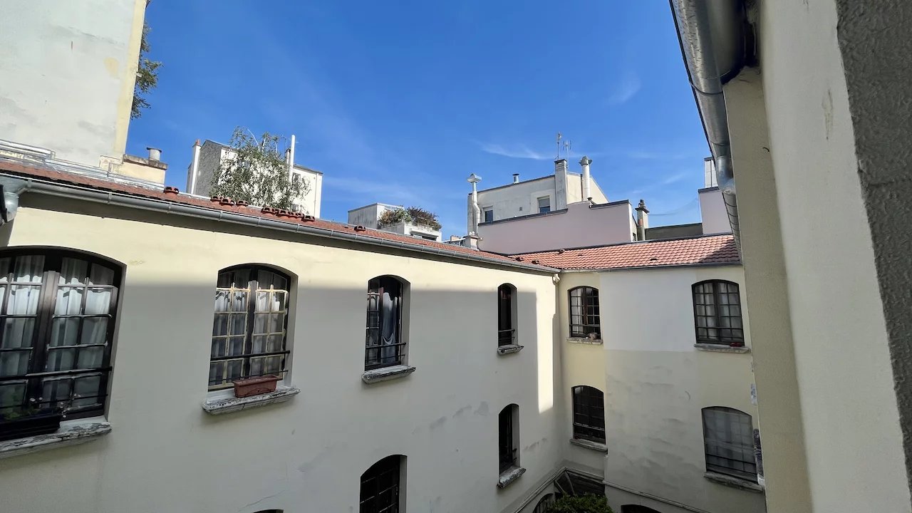 Agence immobilière de Un Appartement À Paris