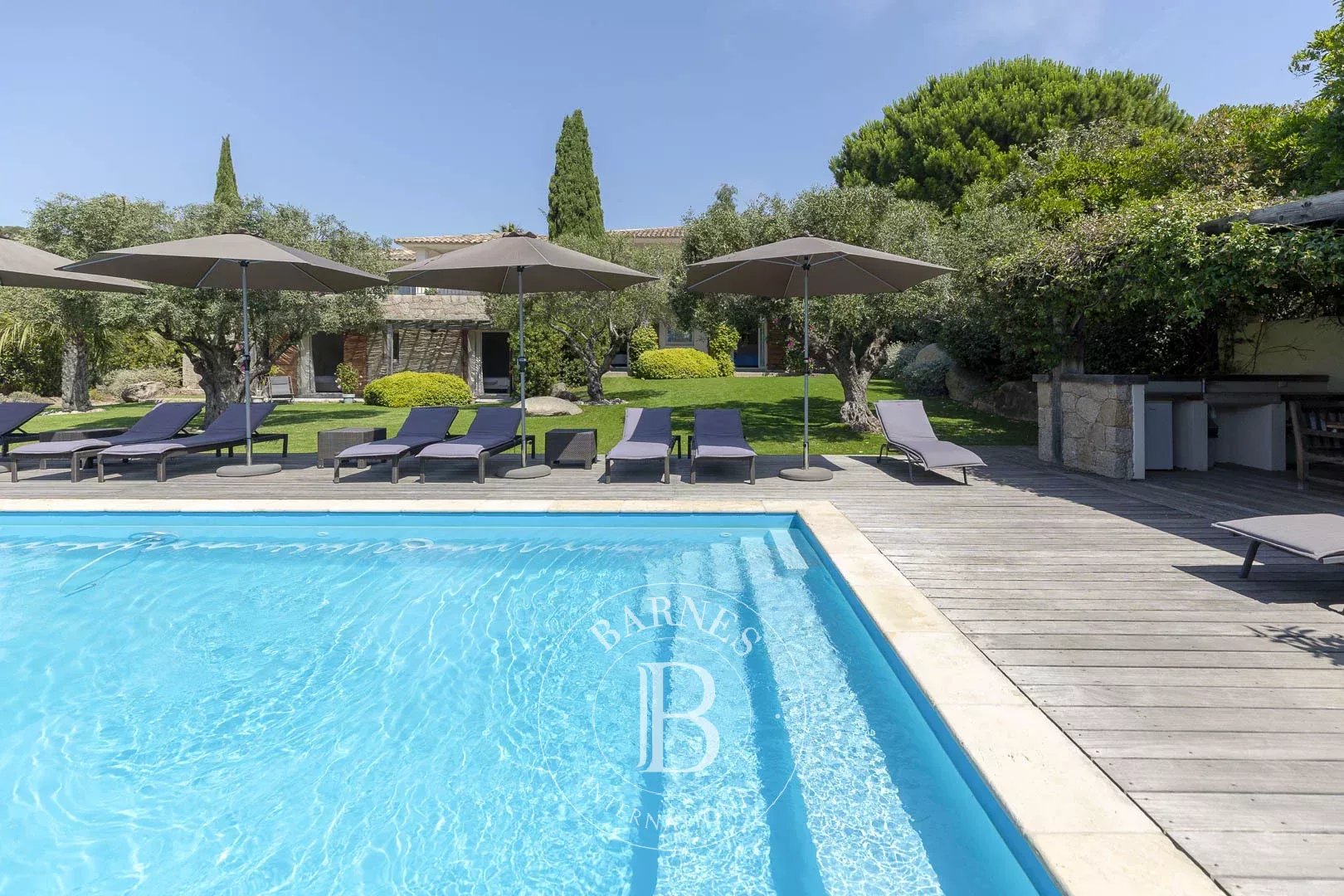 Sainte-Lucie-de-Porto-Vecchio  - Villa 8 Pi&egrave;ces 7 Chambres - picture 16