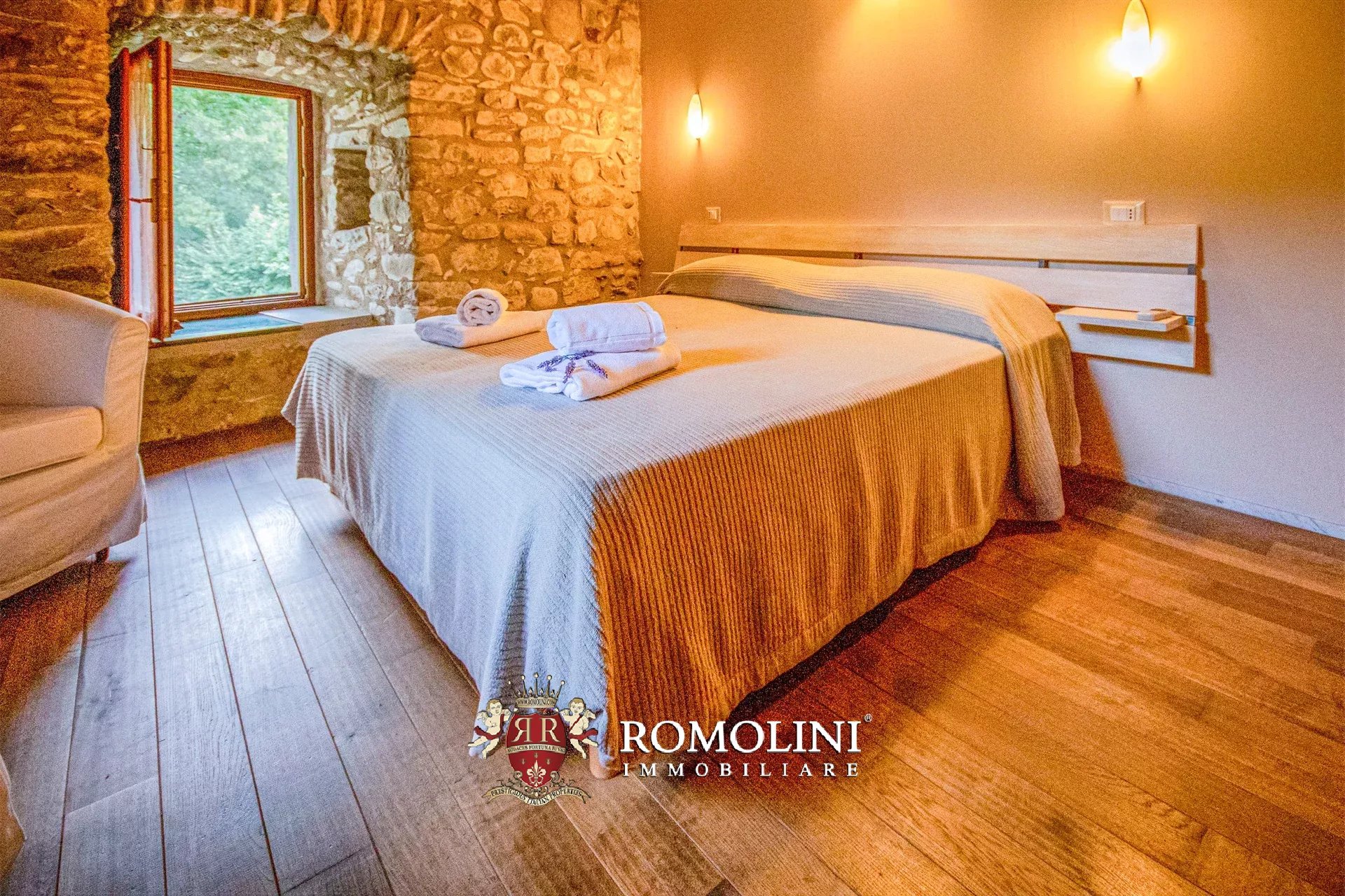 10 Bedroom Chateau's Image 30