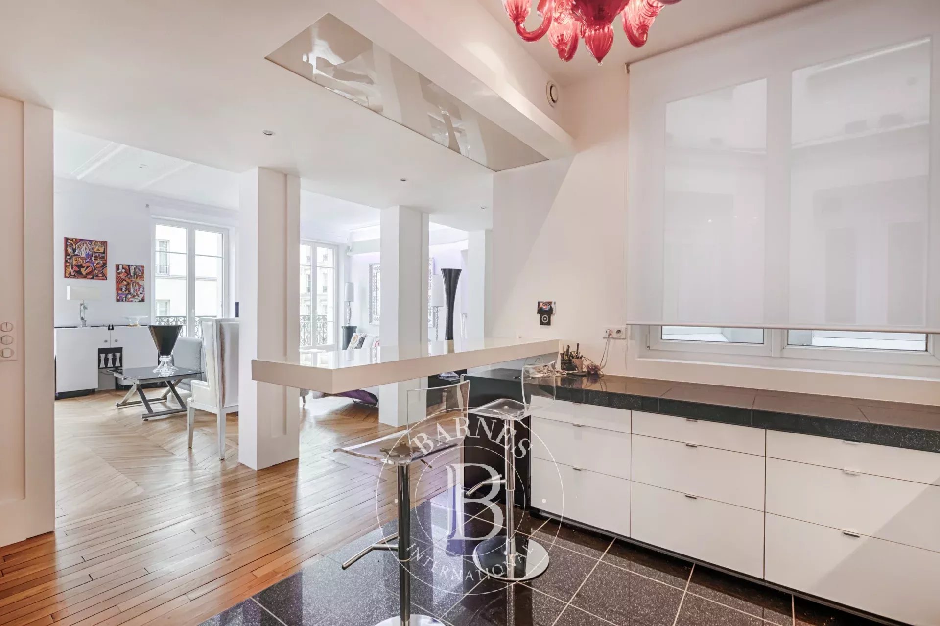 Daire Paris 4ème - picture 14