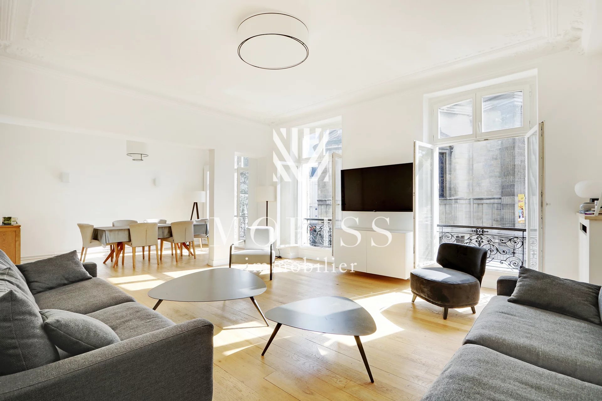 APPARTEMENT 6 PIÈCES LUMINEUX - QUARTIER SAINT-VINCENT-DE-PAUL - - Image 1