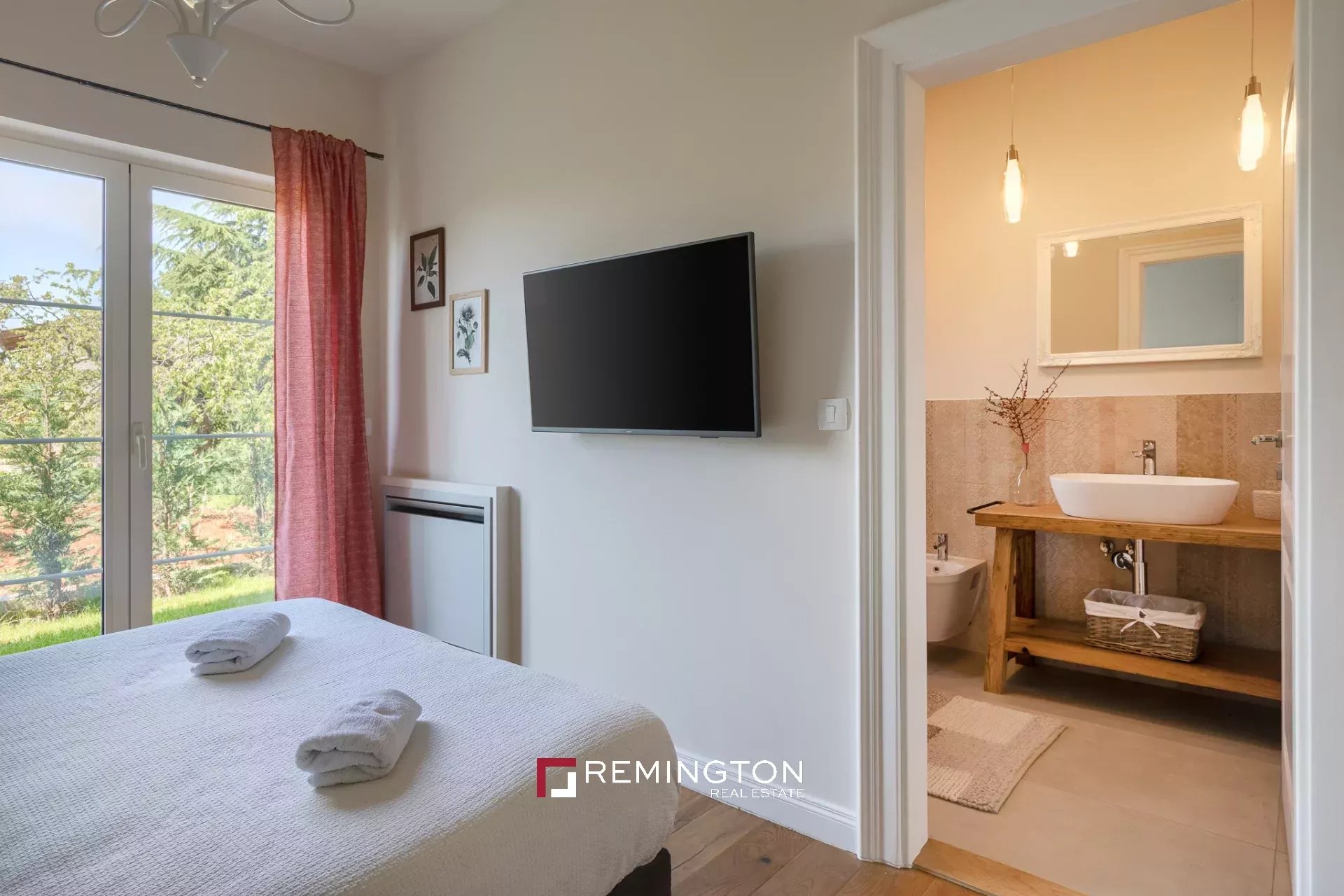 Villa/Townhouse's Image 5