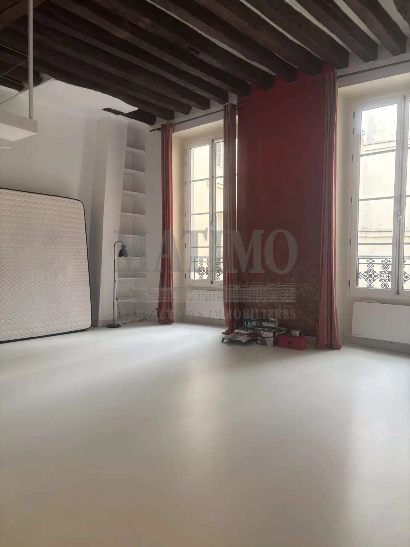 Location Appartement - Paris 4ème Location Appartement - Paris 4ème