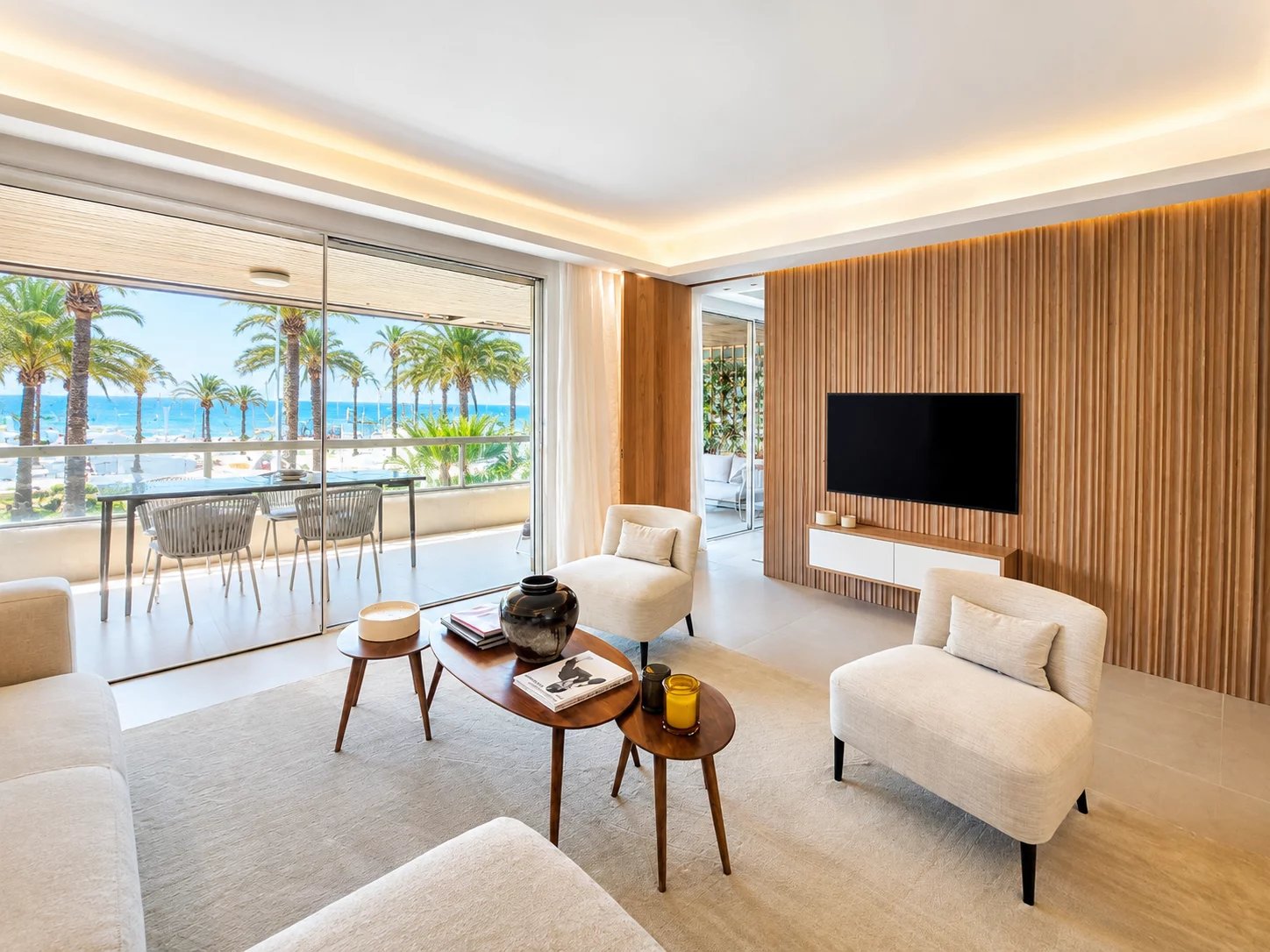 Image of Apartment - 2 Bedrooms for Sale in Alpes-Maritimes-Cannes-France, Image 1