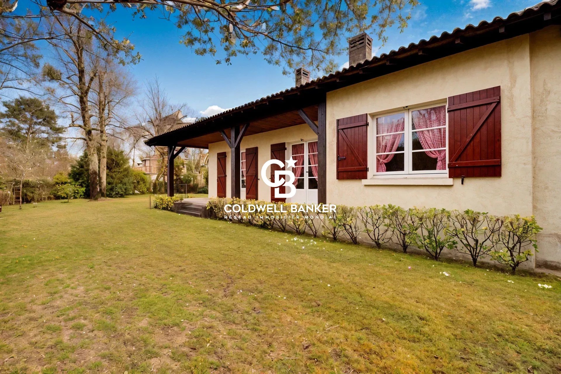 Agence immobilière de Silver Coast Int. Realty