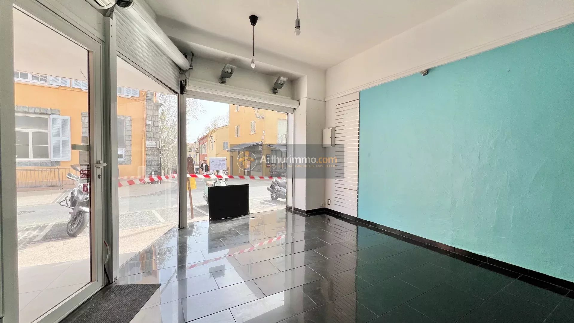 Vente Local commercial Fréjus Centre Ville