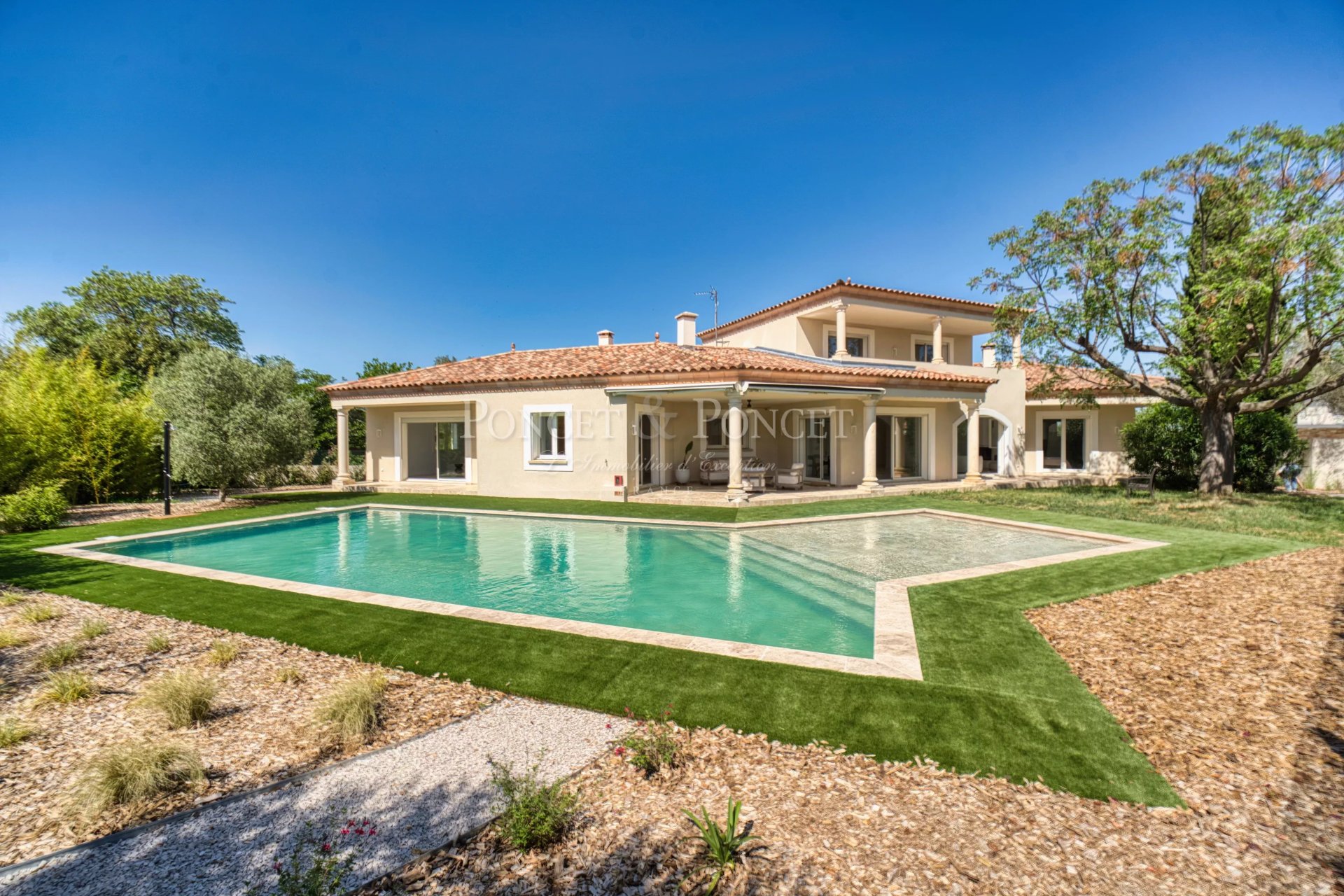 4 Bedroom Villa/Townhouse's Image 28