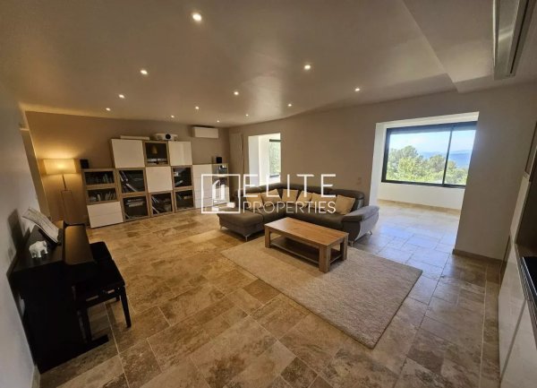 HOUSE 185 m² – 5 BEDROOMS – POOL – 2,600 m² PLOT – CABRIS — photo 2