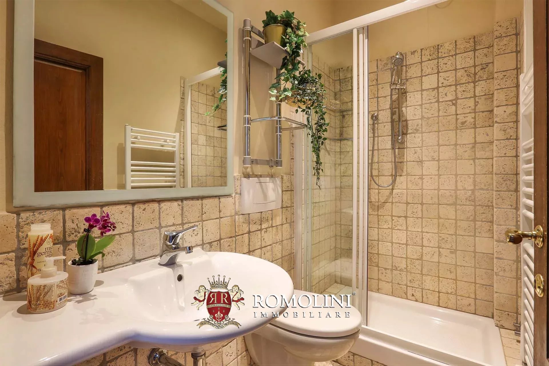 25 Bedroom Vineyard's Image 71