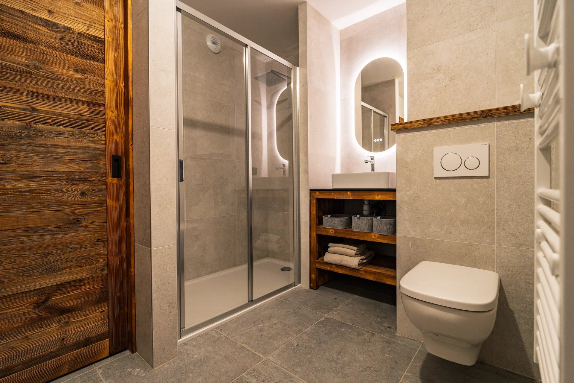 Photo of MORZINE - Superb new 5-bedroom chalet ideally located