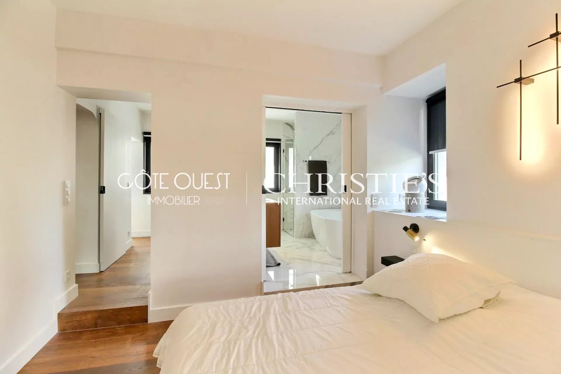 3 Bedroom Apartment/Flat's Image 4