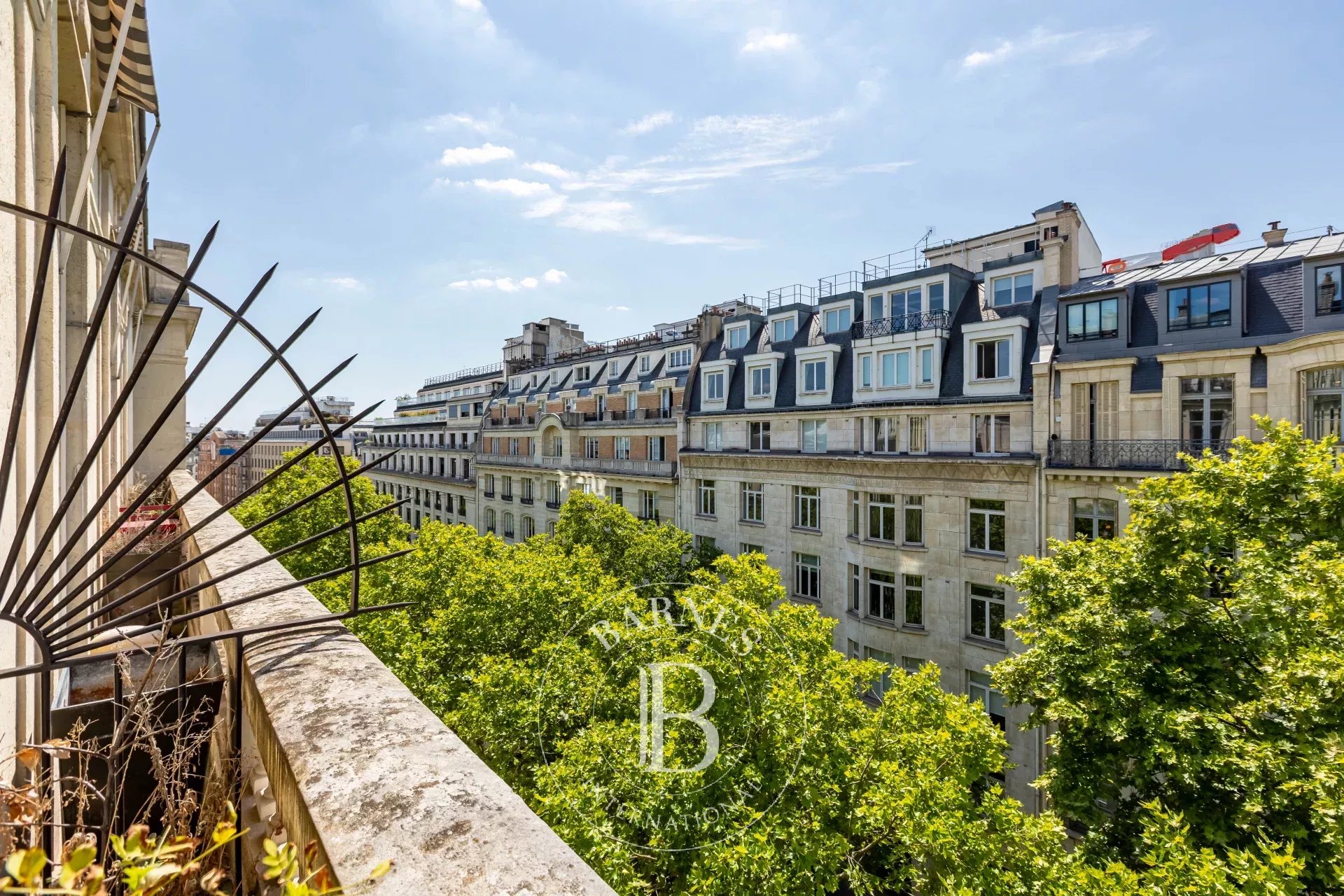 Daire Paris 8ème - picture 6