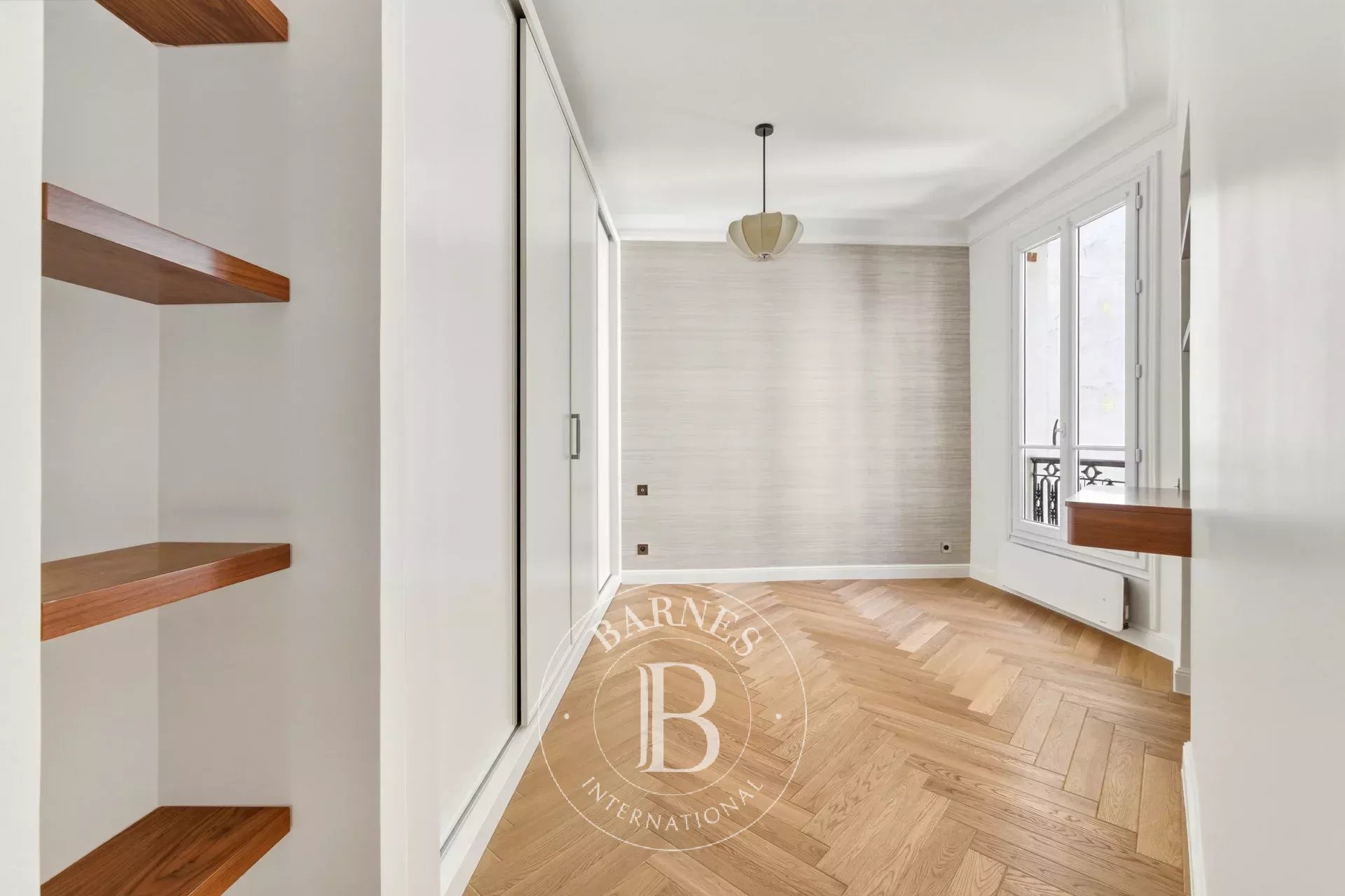 Paris  - Apartment 3 Bedrooms - picture 14