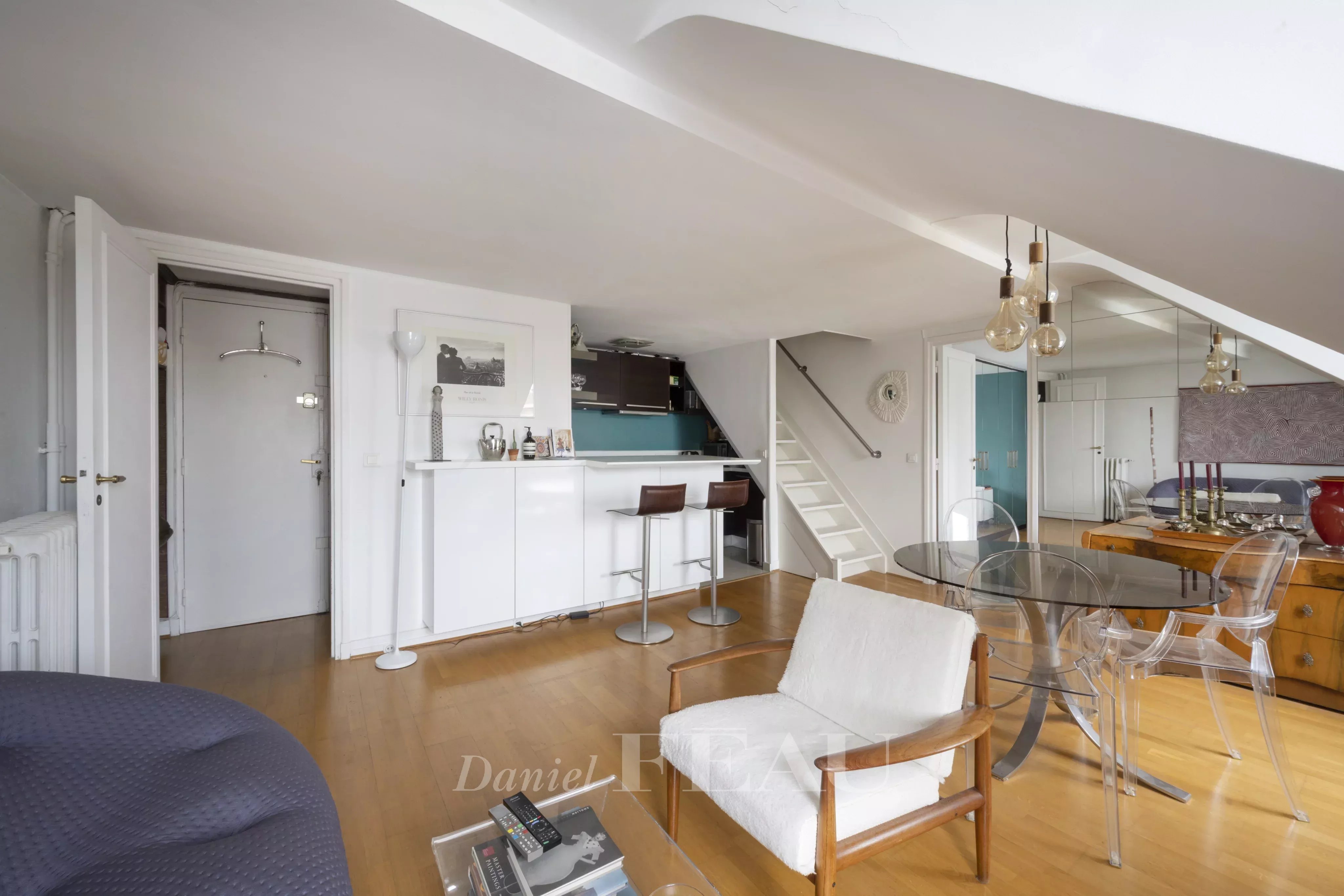 Sale Apartment Paris 4th