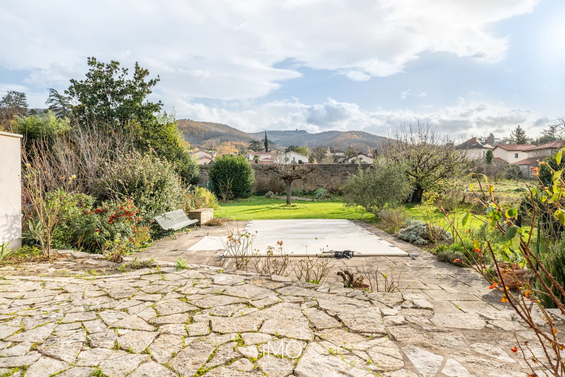 Maison de 174 m² à Chasselay avec piscine