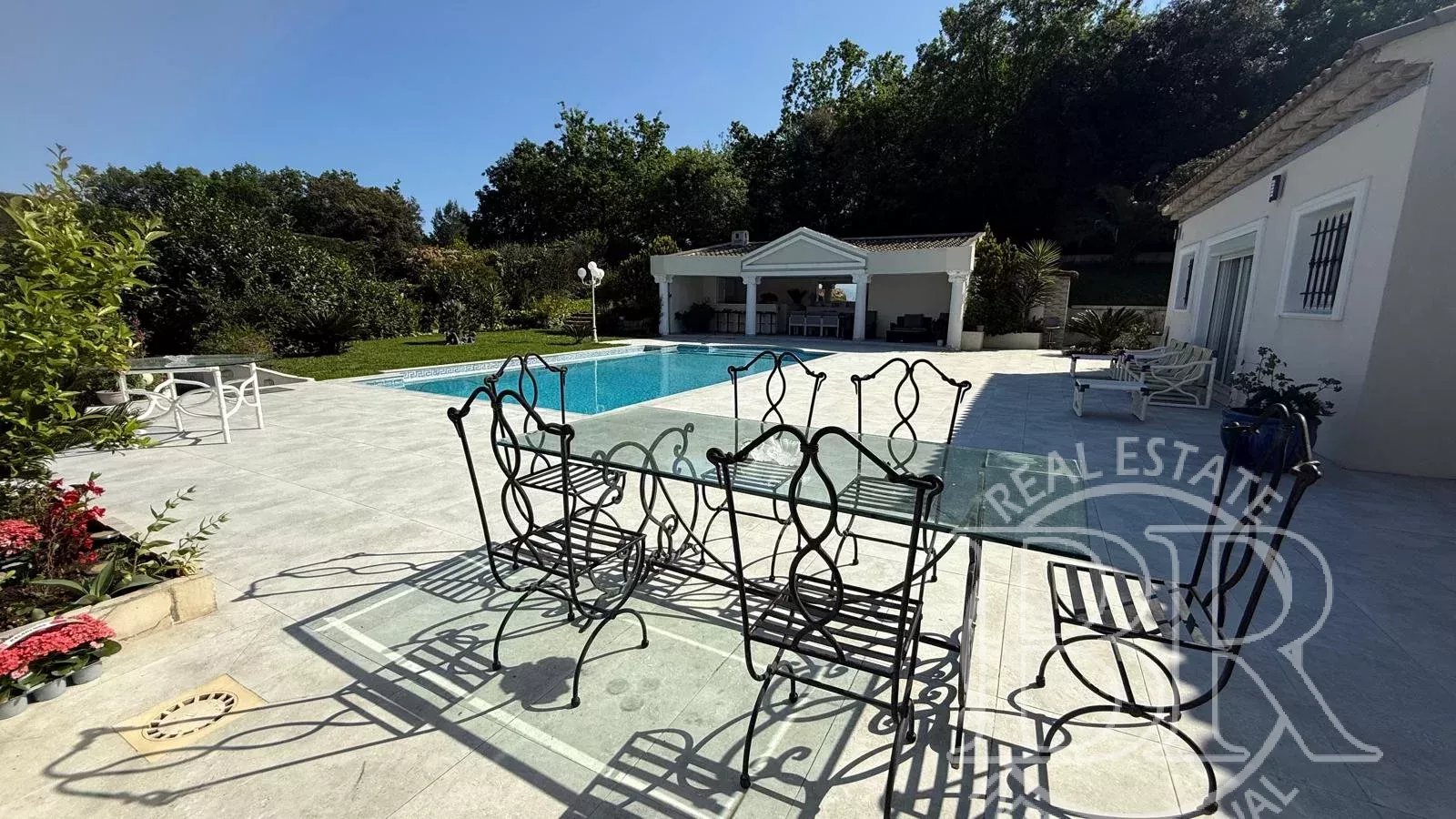 Agence immobilière de Beau Rivage