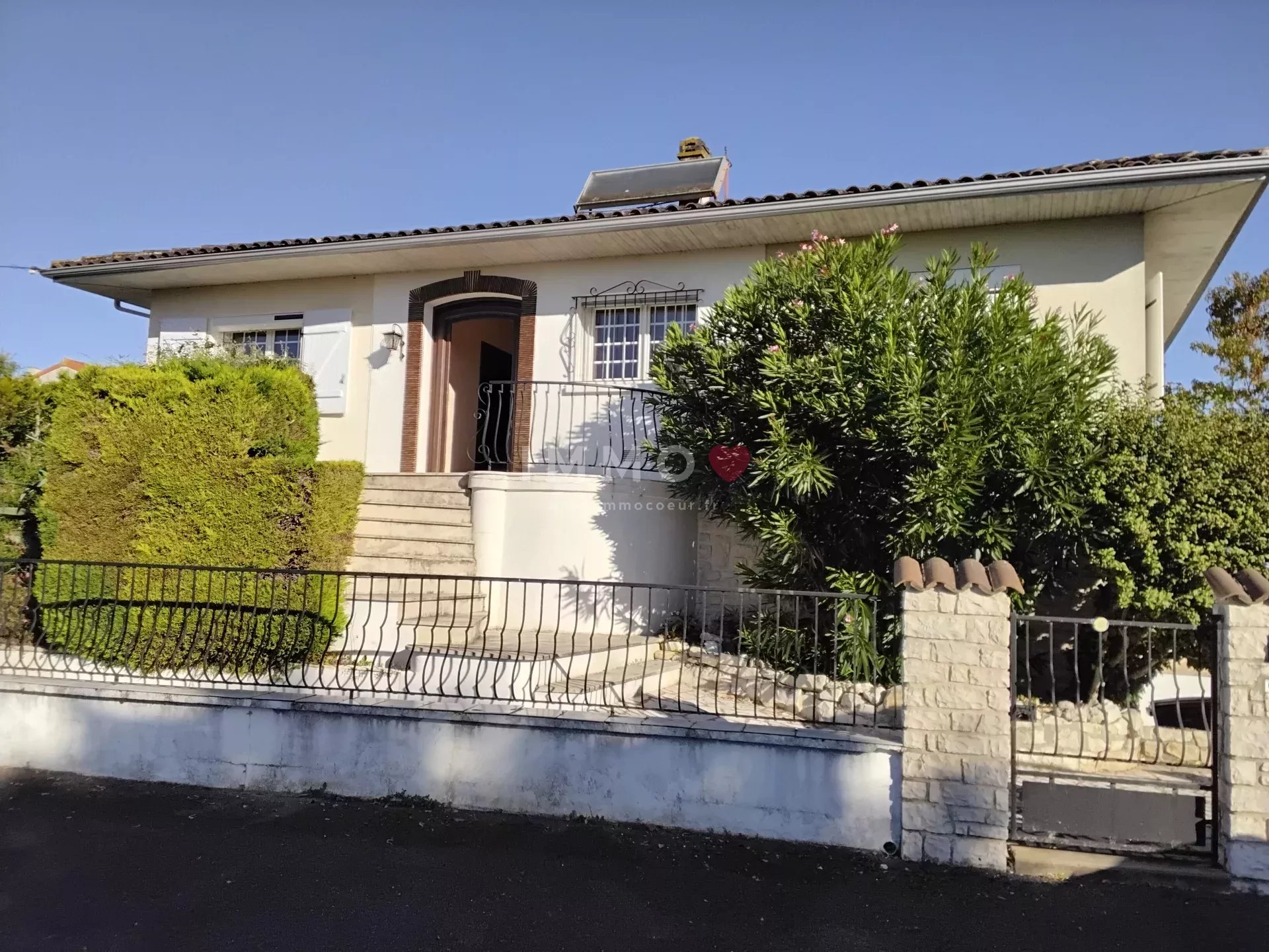 Agence immobilière de 