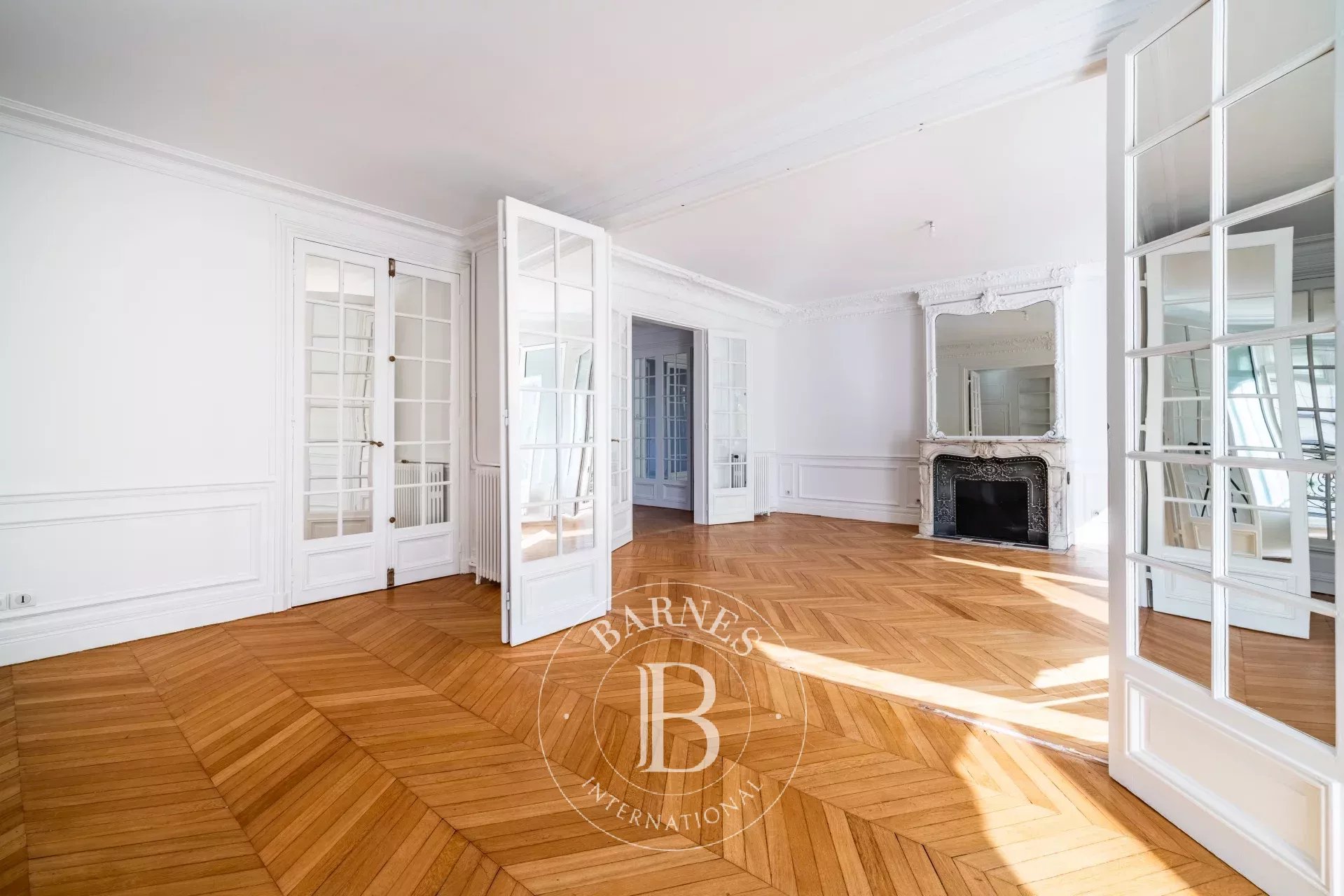 Daire Paris 16ème - picture 16