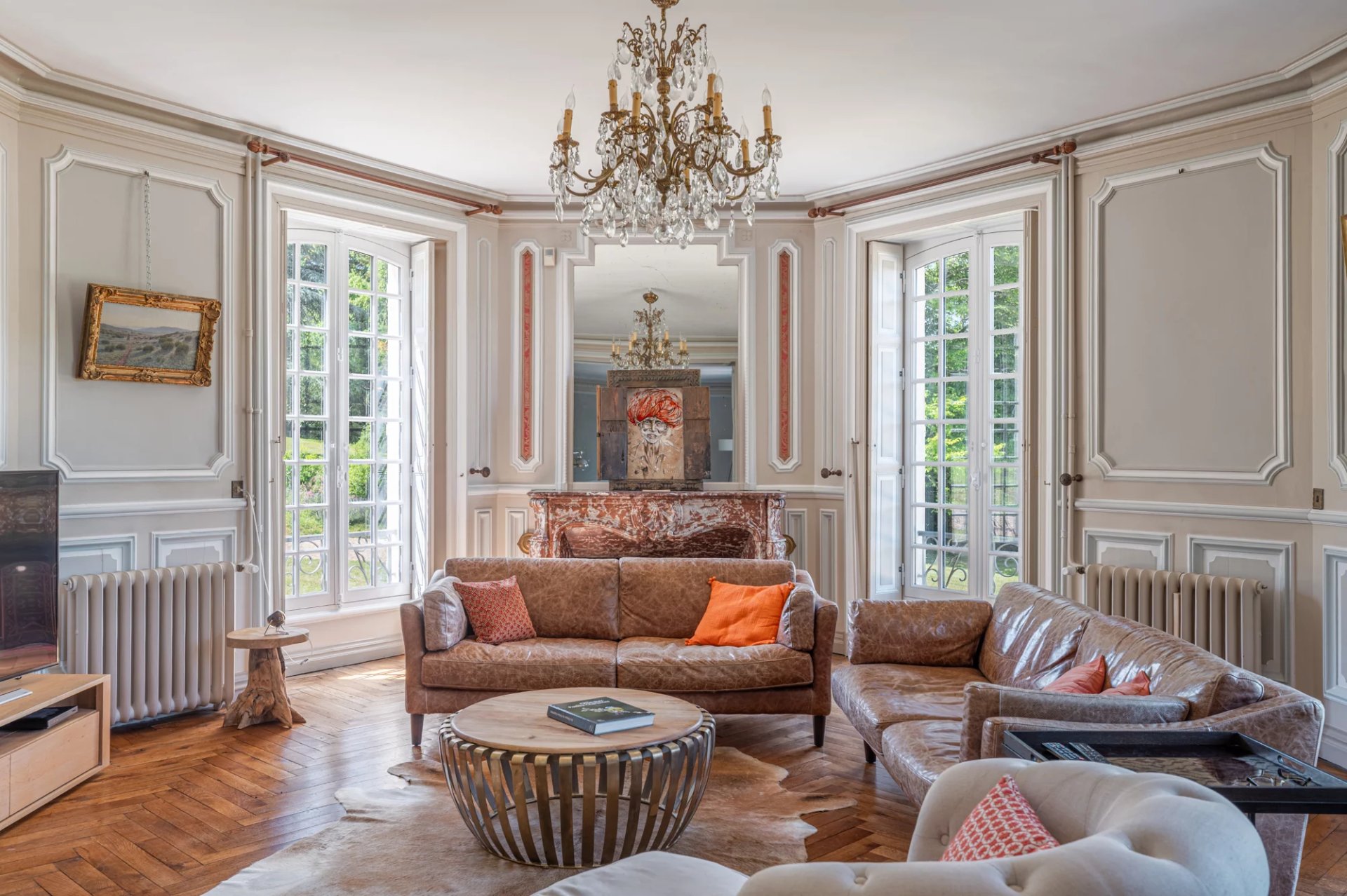16 Bedroom Chateau's Image 12