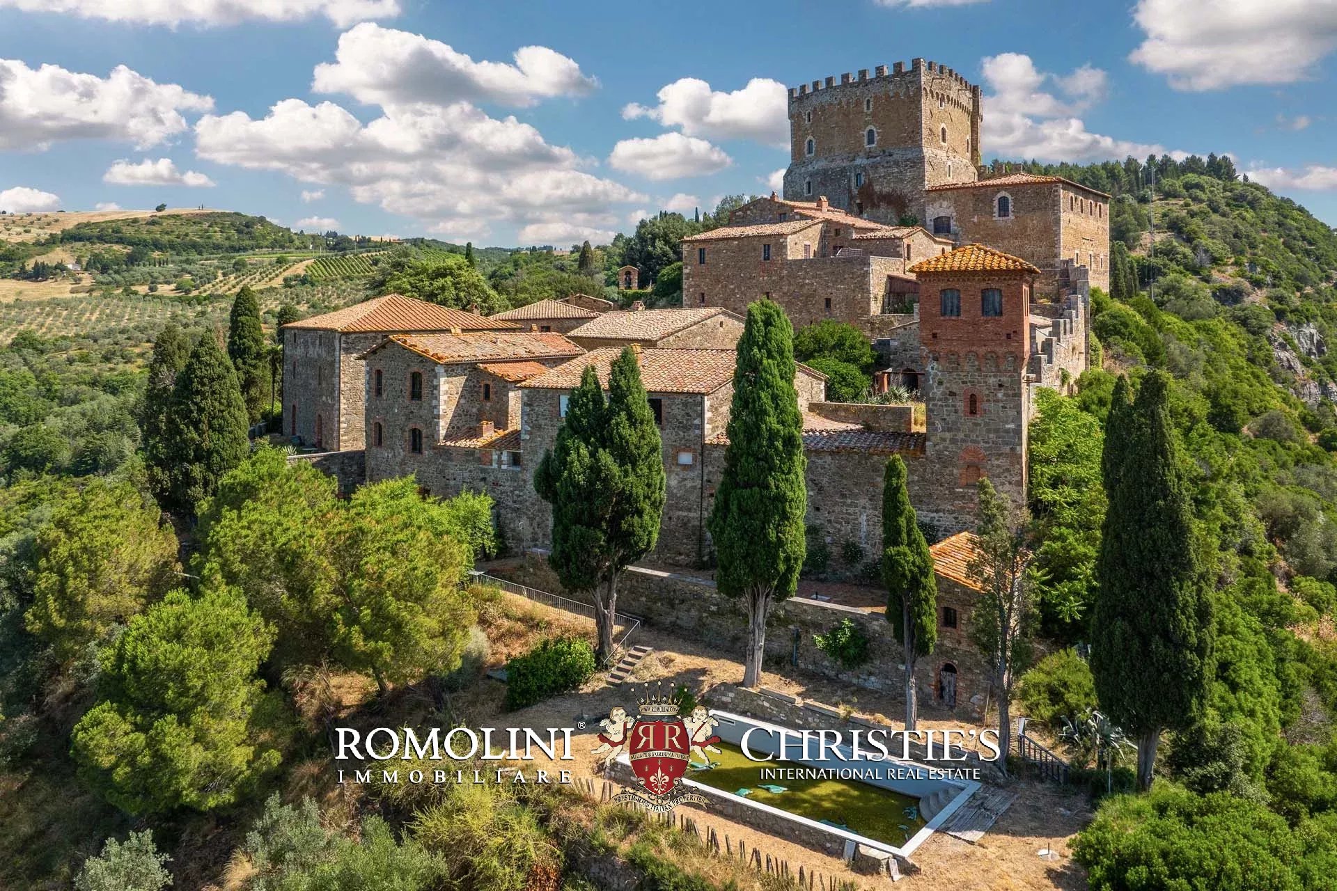 37 Bedroom Chateau's Image 7