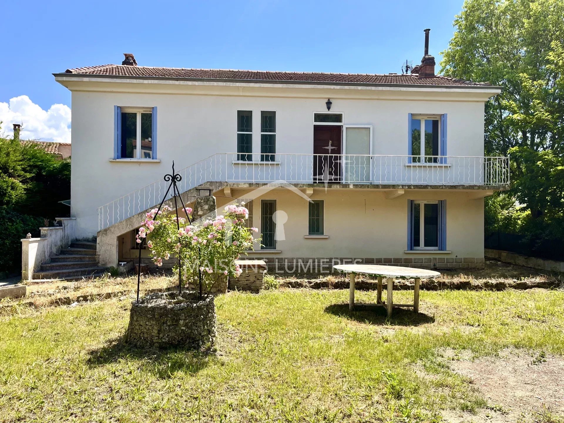 Agence immobilière de Maisons Lumières
