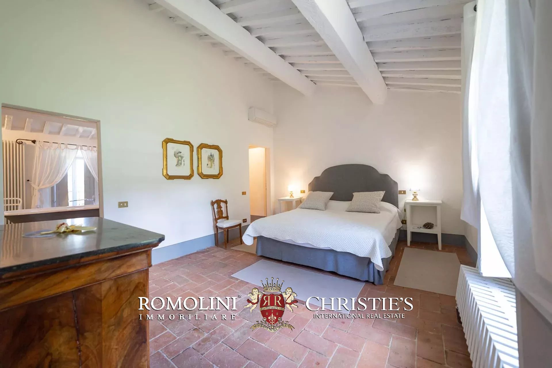 15 Bedroom Villa/Townhouse's Image 61