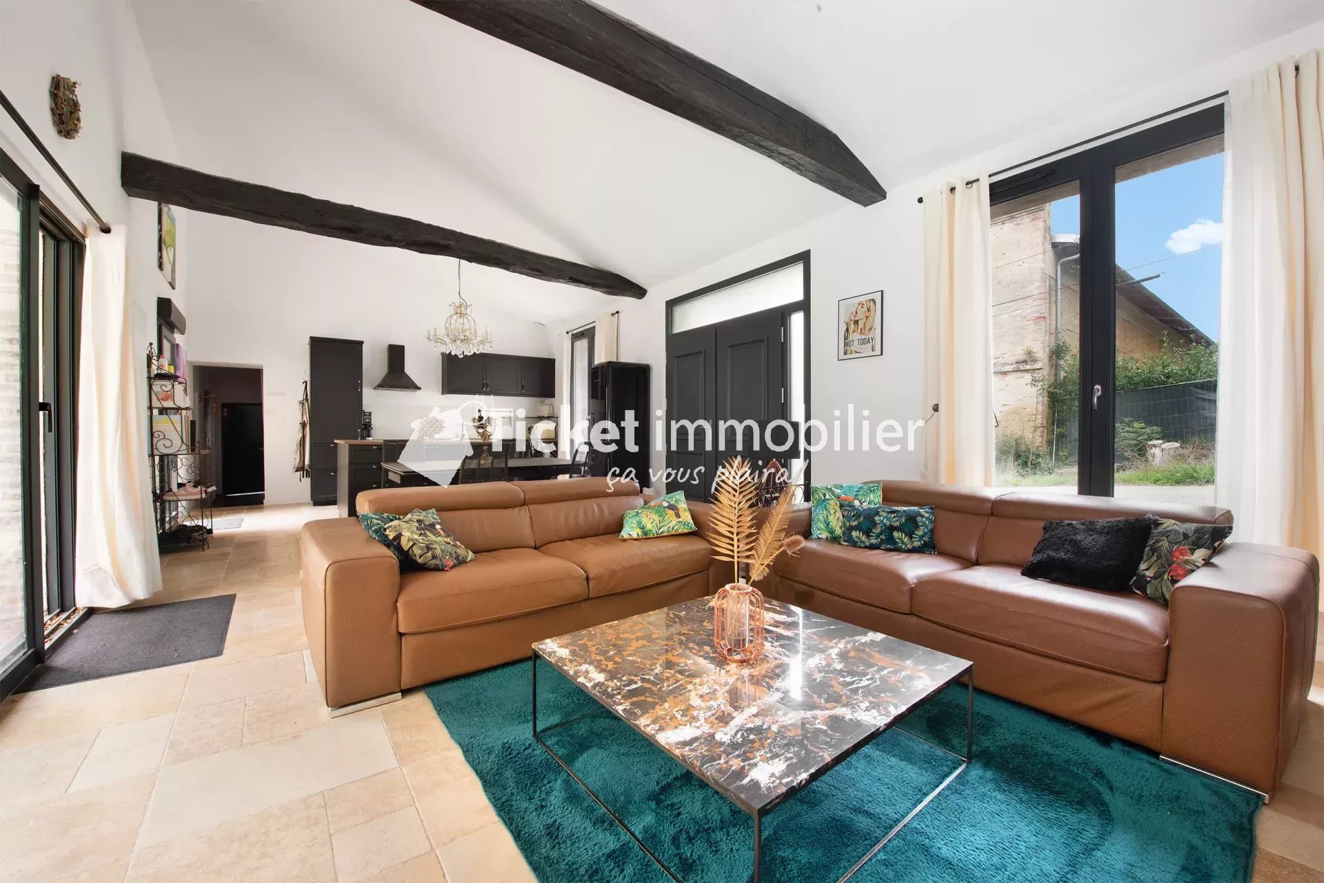 Ancienne métairie de 135m2 rénovée avec piscine, volumes et cachet sur une parcelle 1H boisée — photo 4