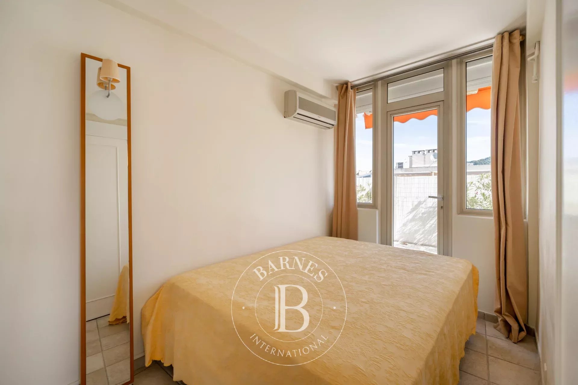 Cannes  - Appartement 3 Pi&egrave;ces 2 Chambres - picture 13