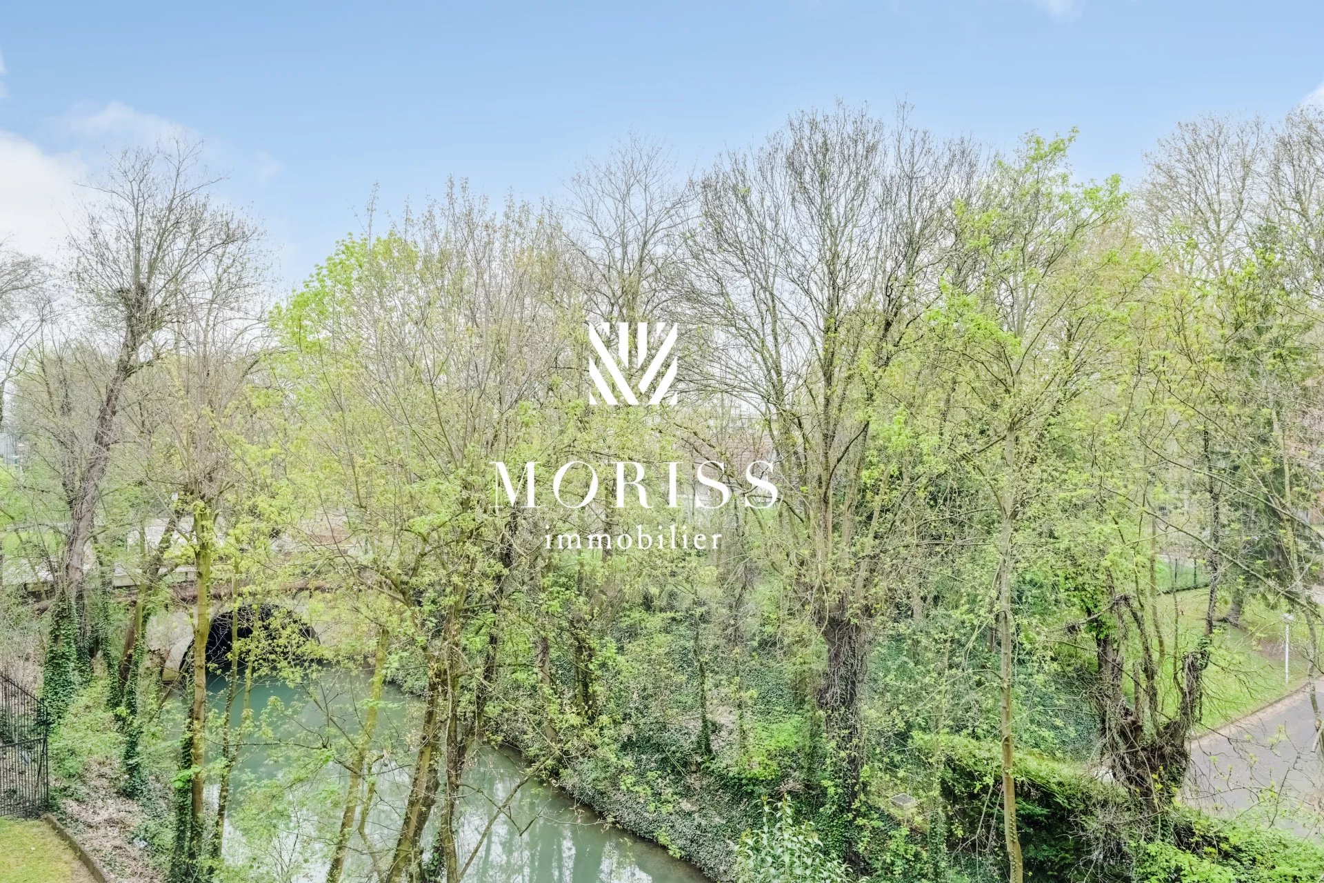 Saint-Maurice Appartement de 2 pièces + 5 m2 de terrasse - Image Array