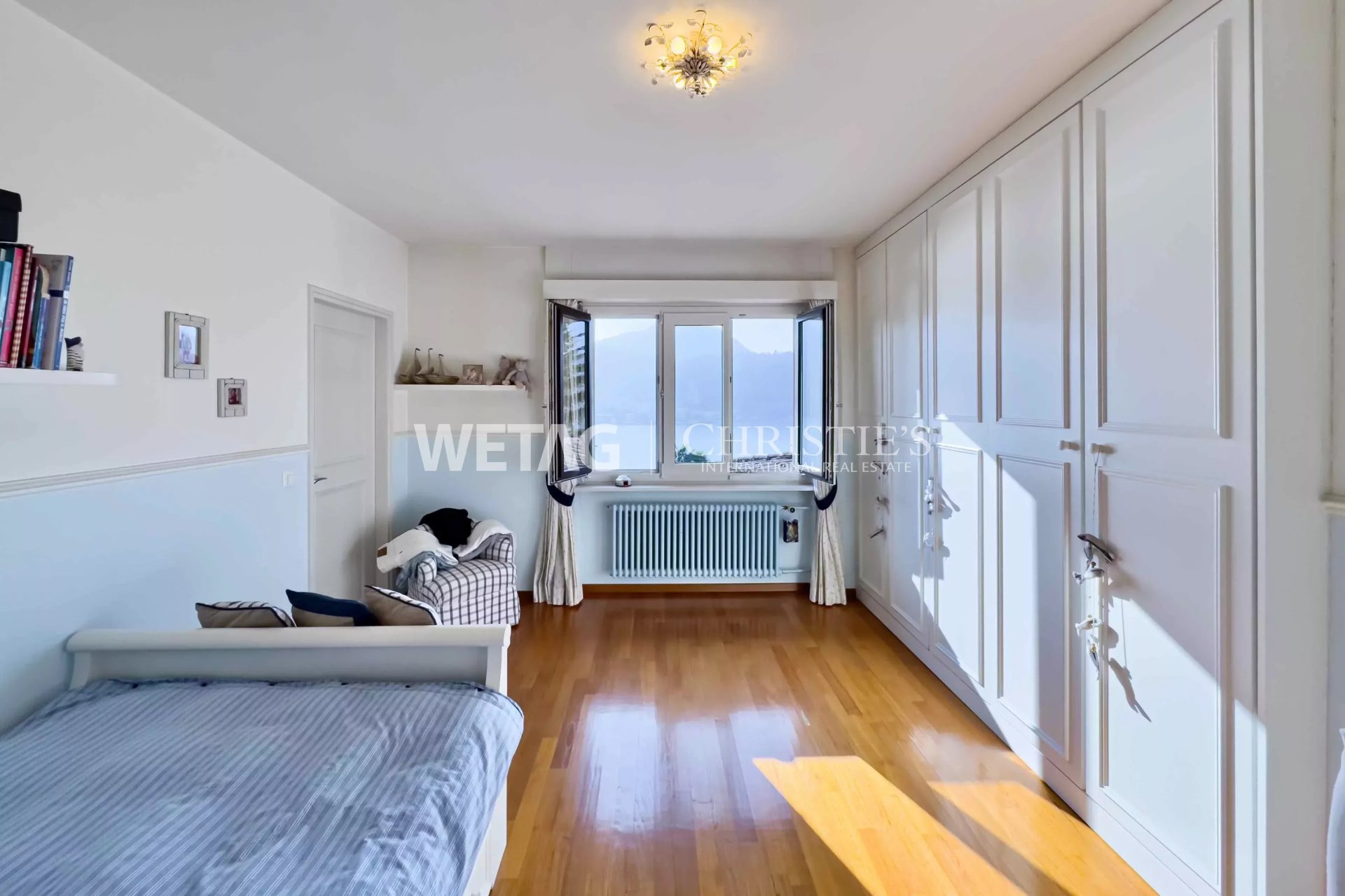 5 Bedroom Villa/Townhouse's Image 6