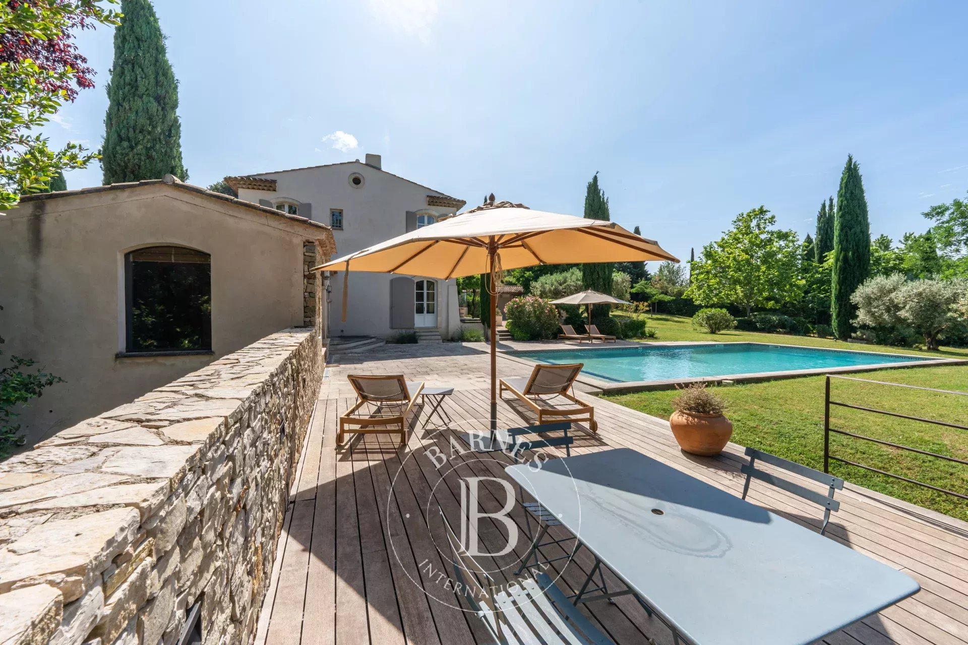 AIX-EN-PROVENCE – BASTIDE 3,767 SQ FT – 75,347 SQ FT GROUNDS – SALT POOL – INDEPENDENT APARTMENT - picture 25