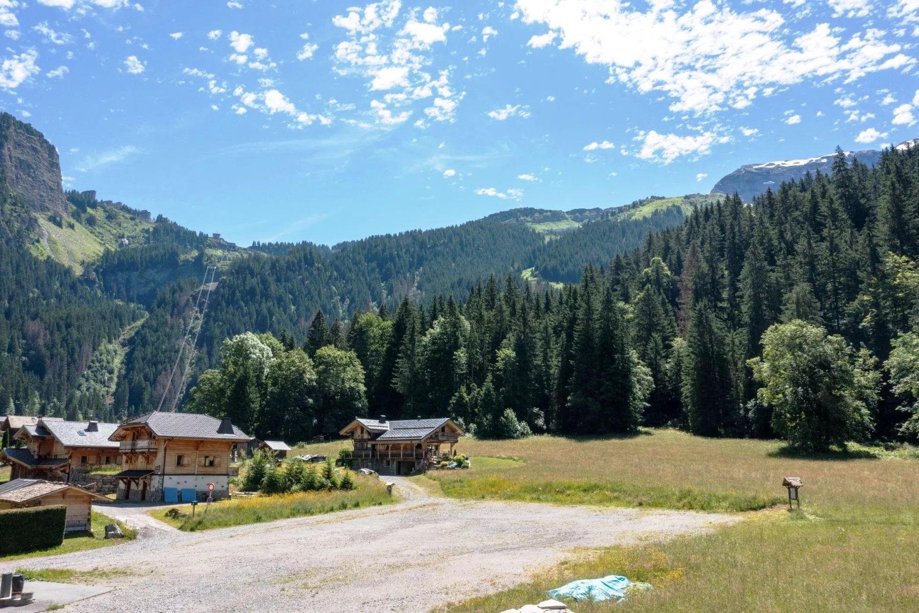Photo of MORZINE - A new-build, 5-bedroom chalet right by the Avoriaz lift in Morzine