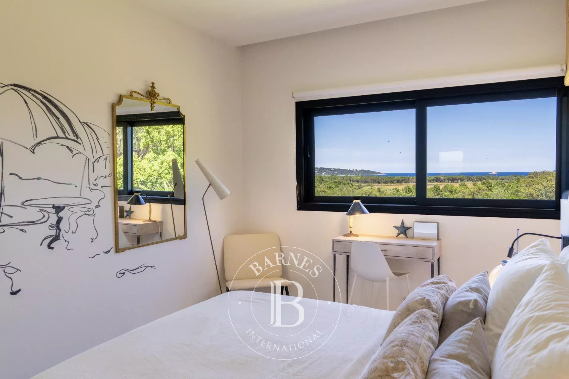 Sainte-Lucie-de-Porto-Vecchio  - Villa 6 Pi&egrave;ces 5 Chambres - picture 13