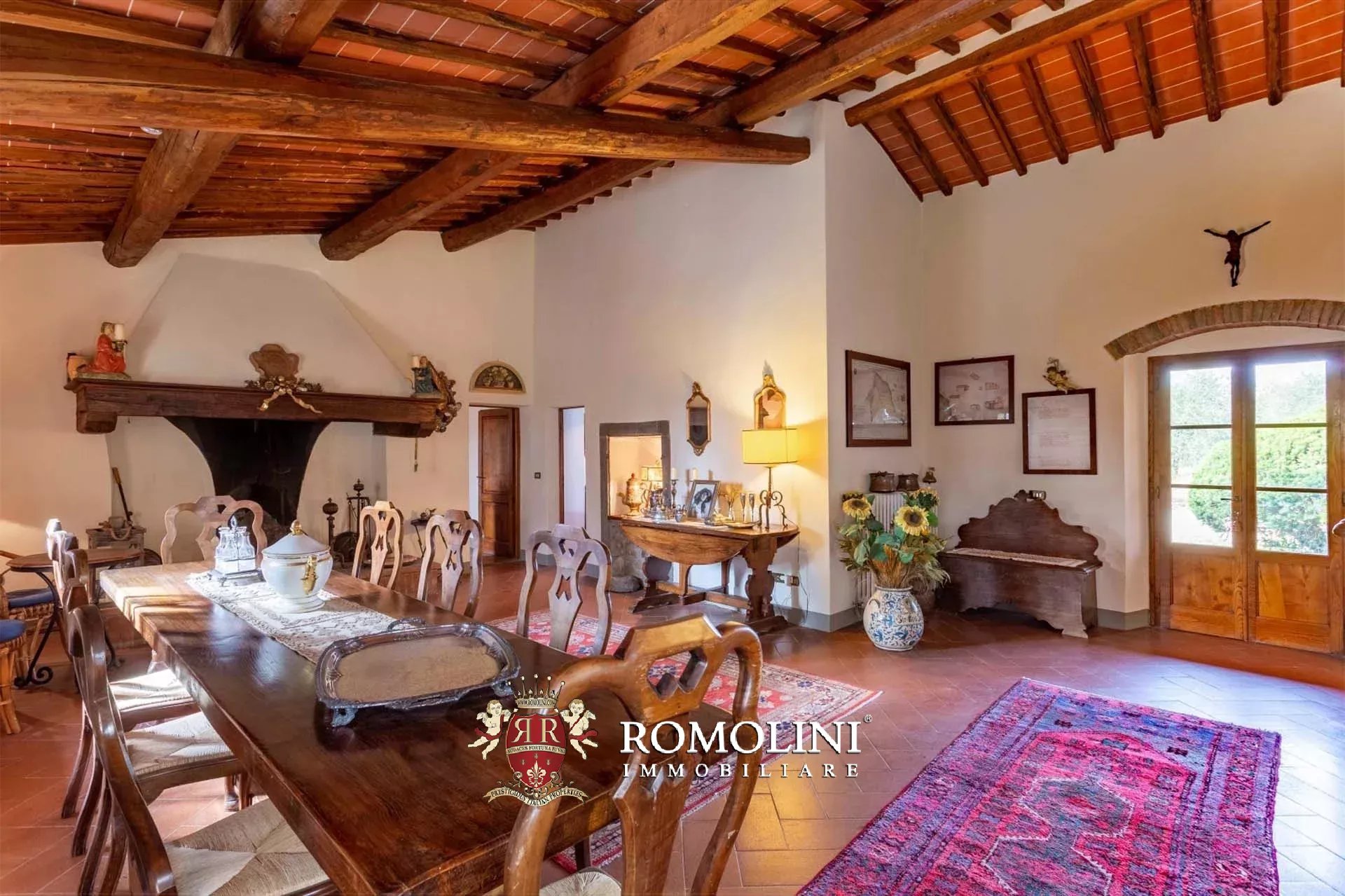 9 Bedroom Vineyard's Image 30