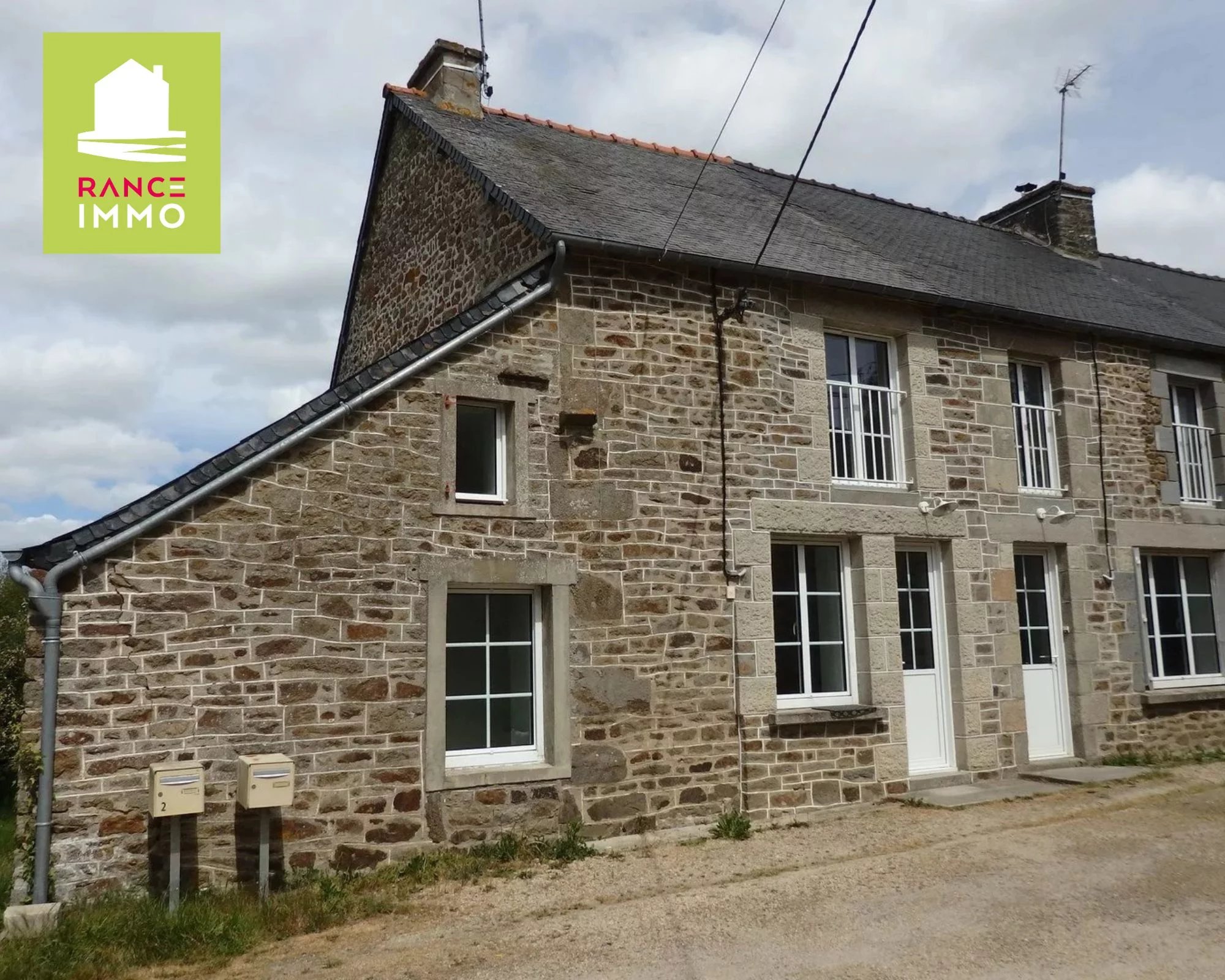 MAISON DE PAYS SAINT-HELEN – NOUVEAUTE RANCE IMMO