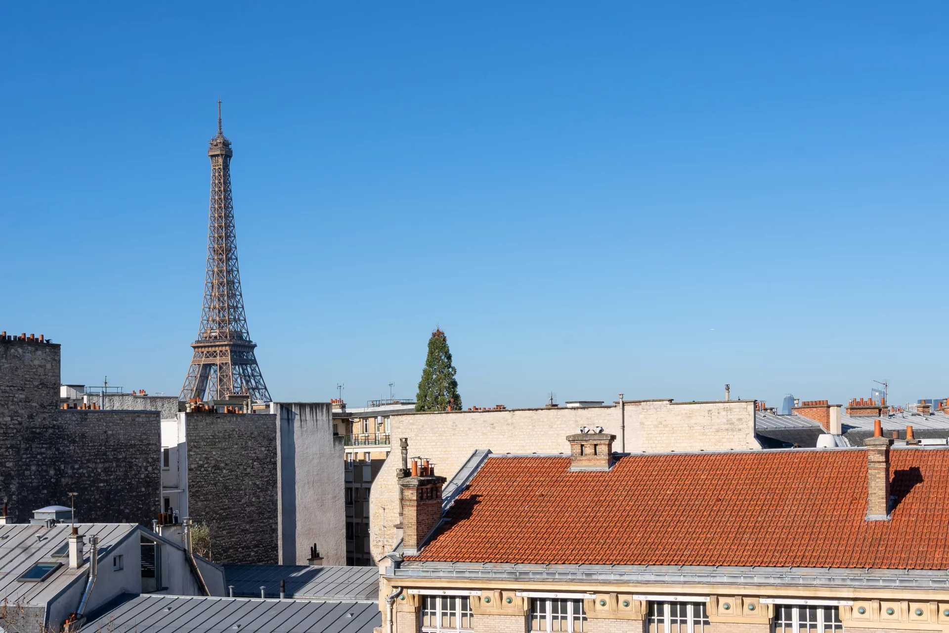 Paris 7e - TOUR-MAUBOURG / INVALIDES