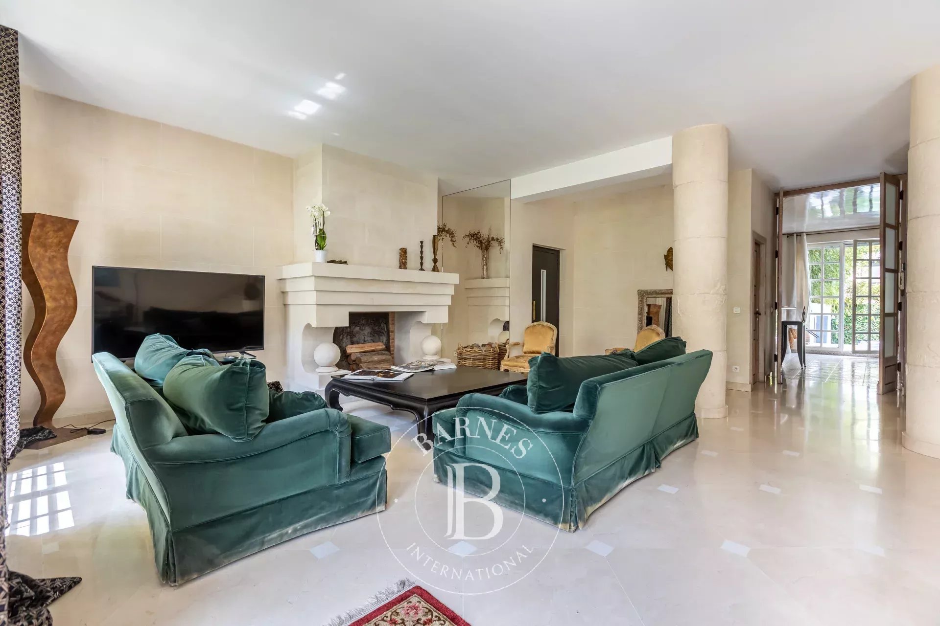 Konak Neuilly-sur-Seine - picture 8