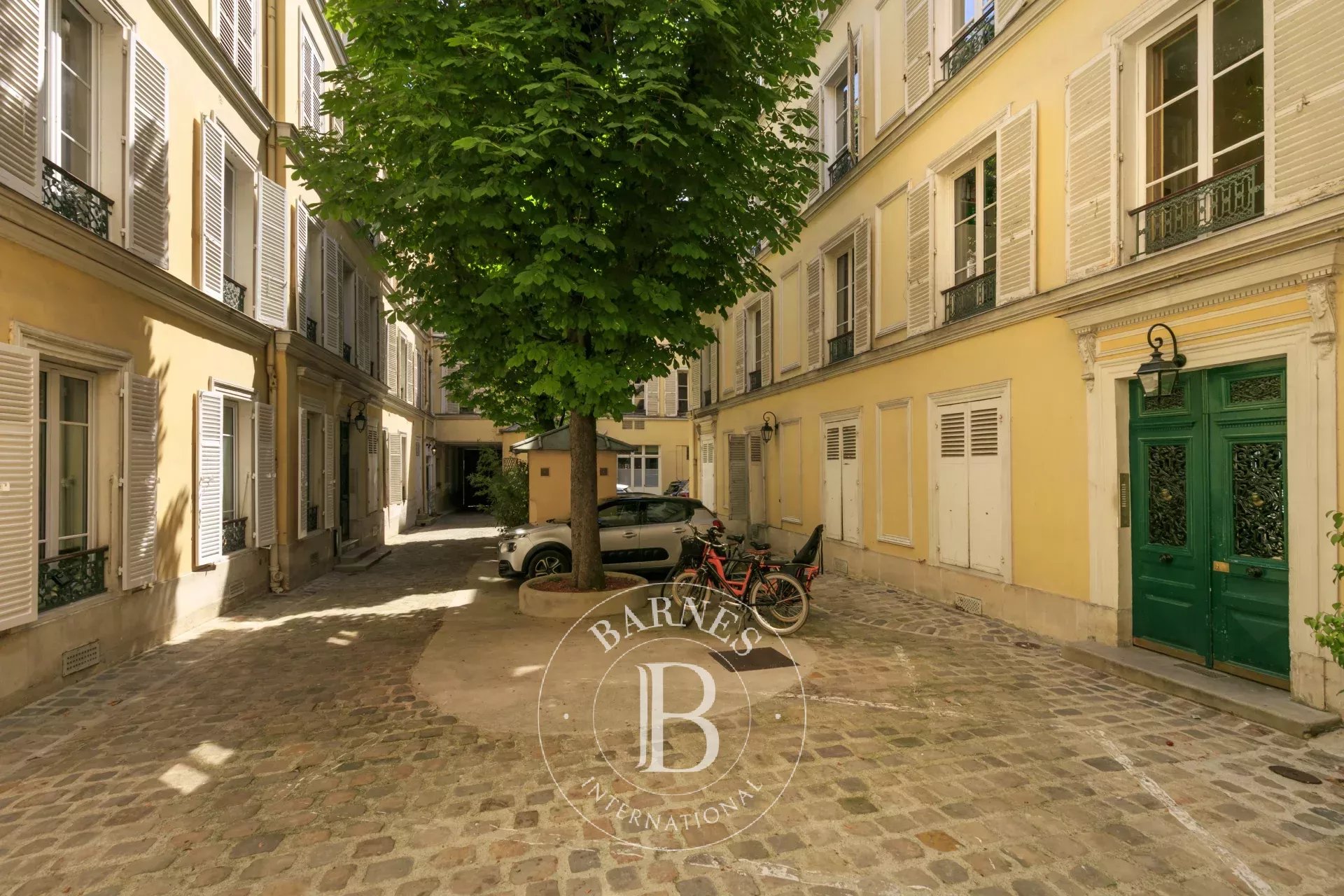 Daire Paris 8ème - picture 15