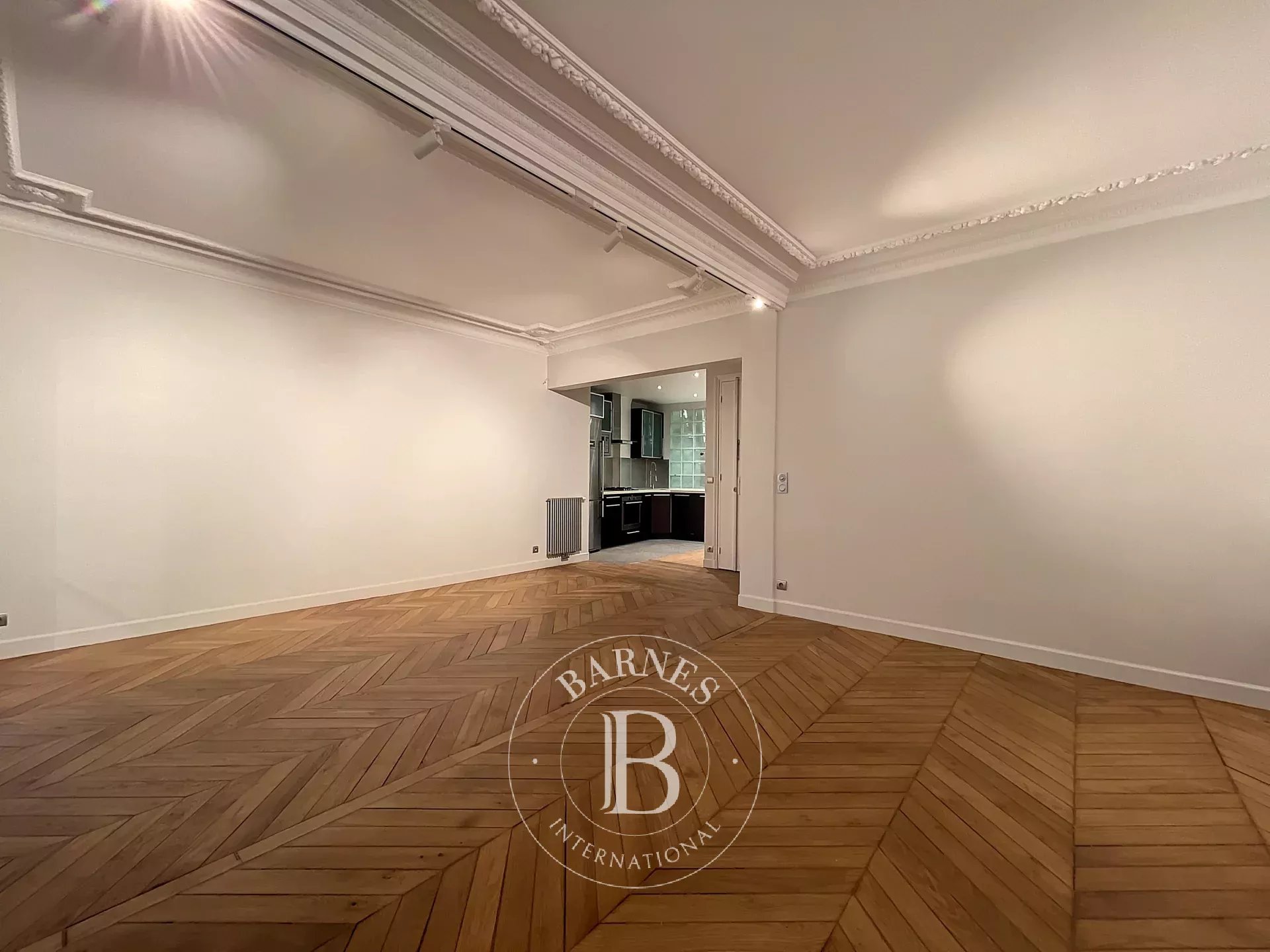 Daire Paris 18ème - picture 12