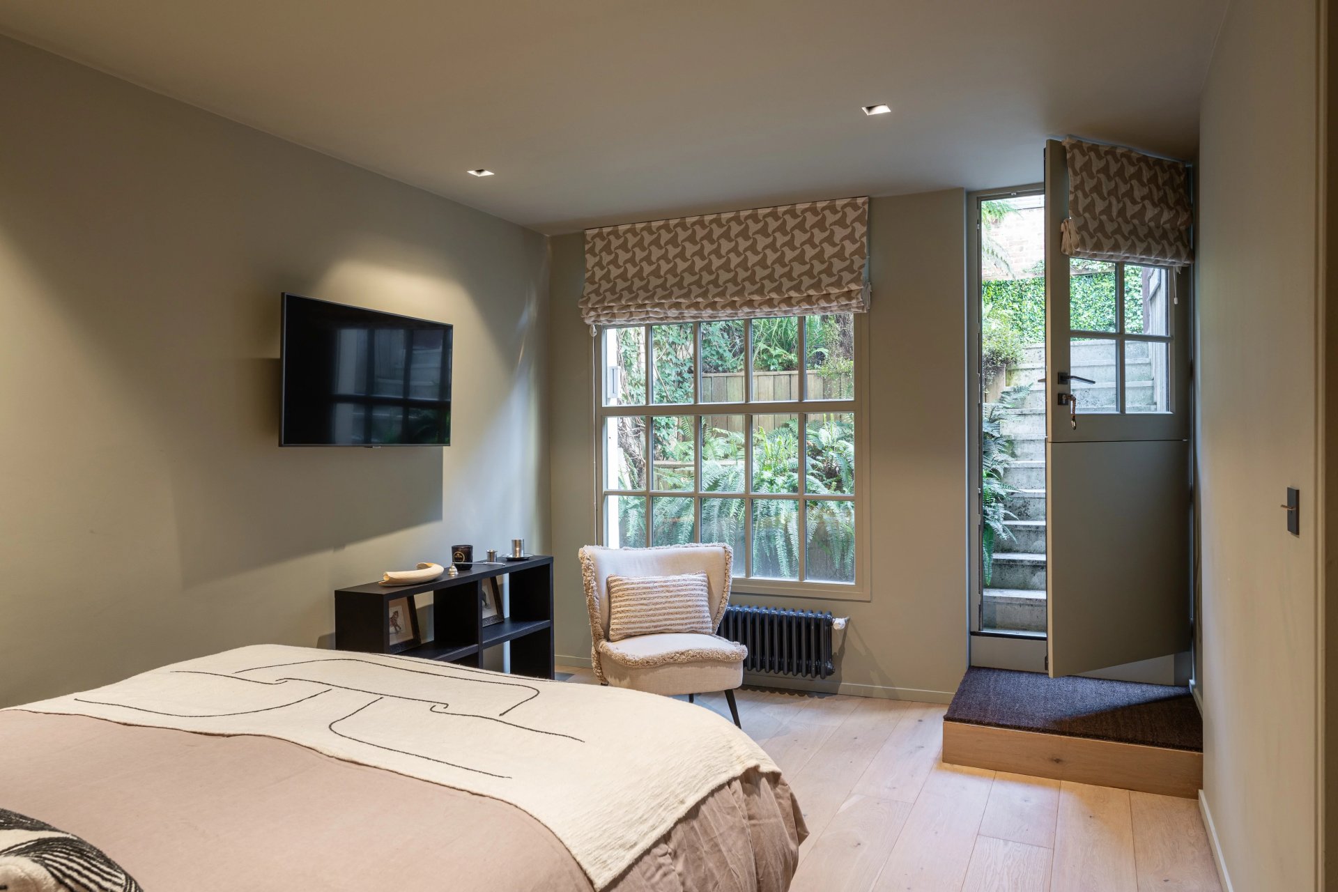 5 Bedroom Villa/Townhouse's Image 15