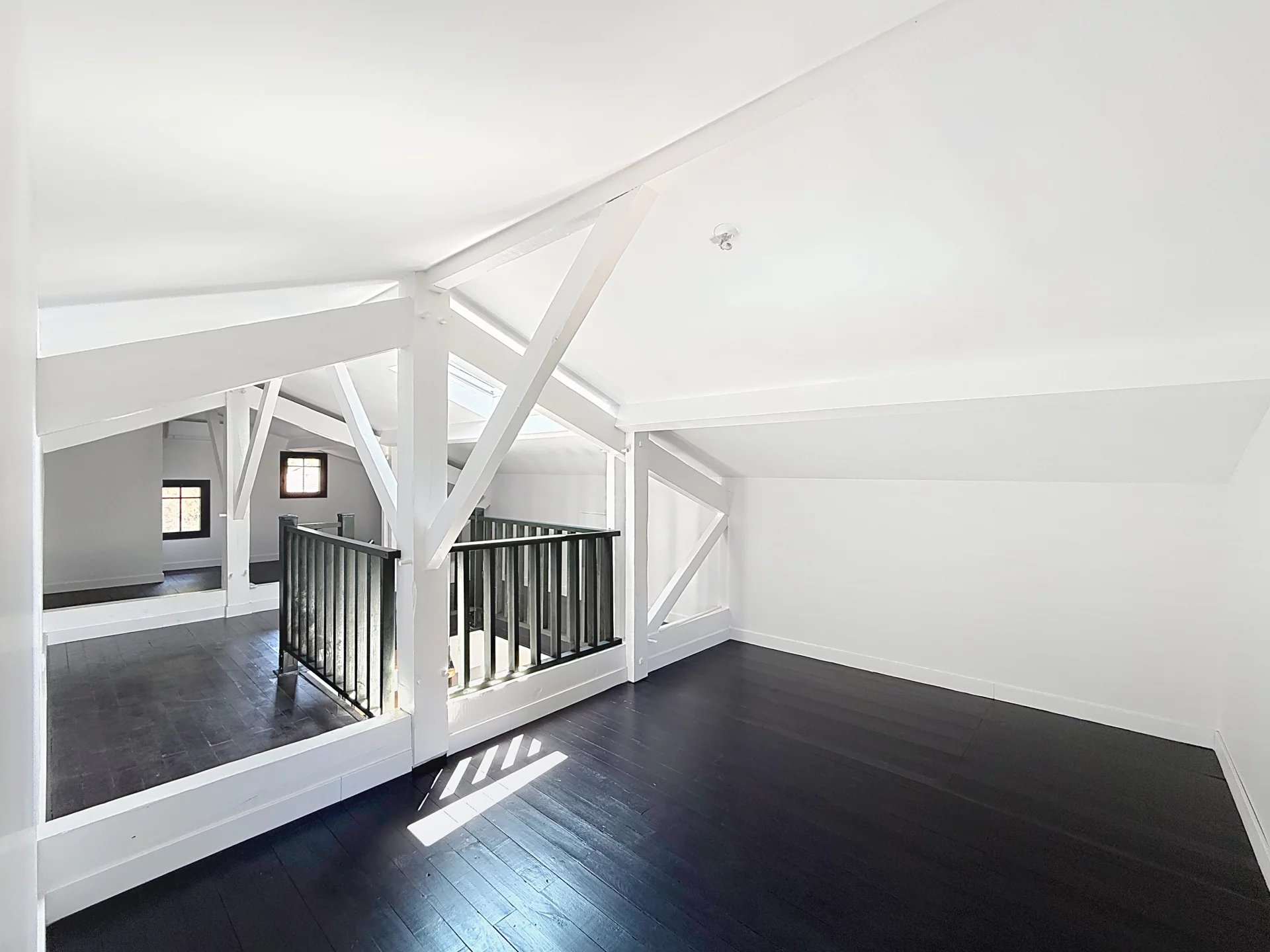 Villa familiale rénovée dans un écrin de verdure — photo 12