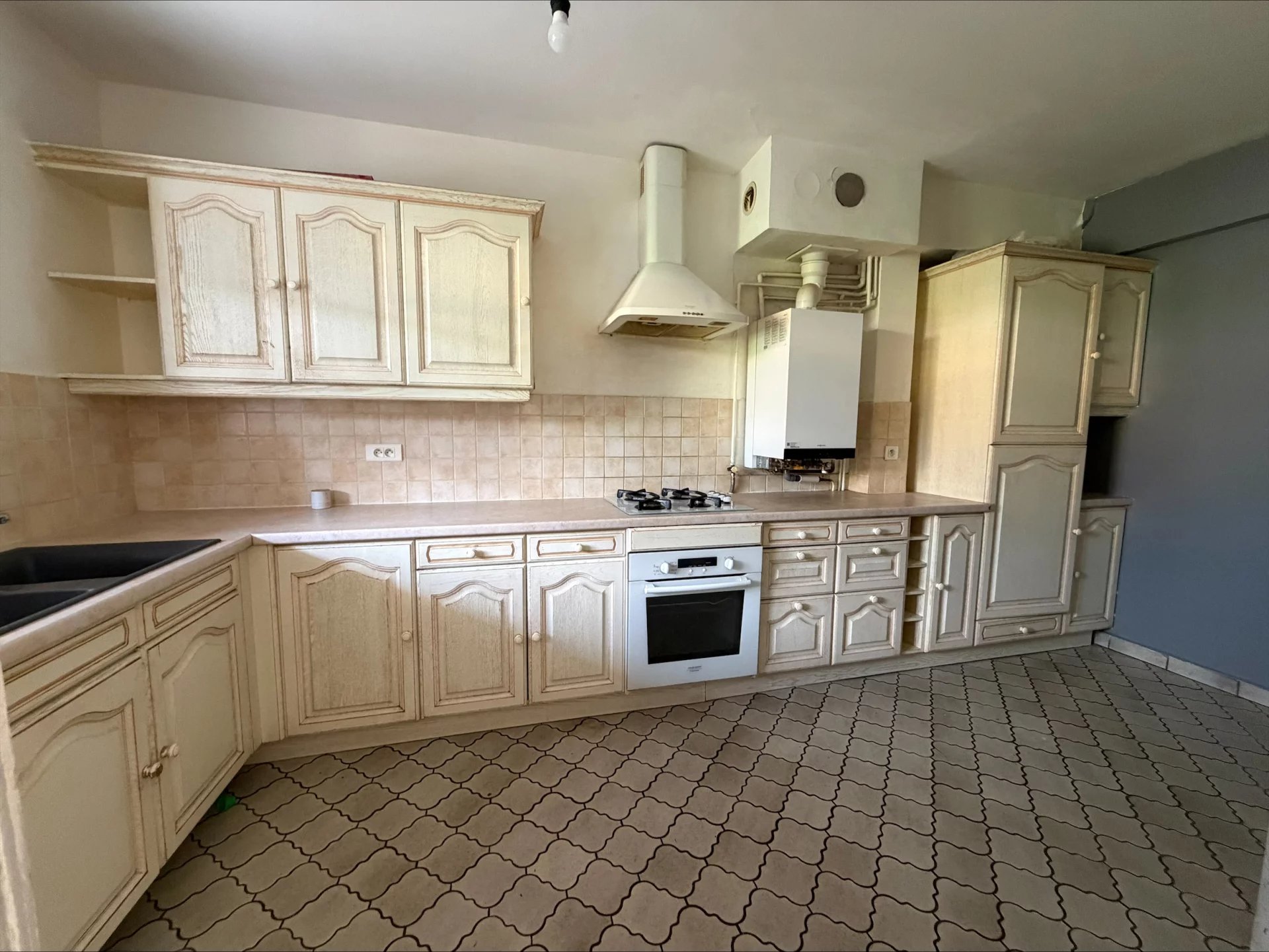 2681592 Location Meyzieu