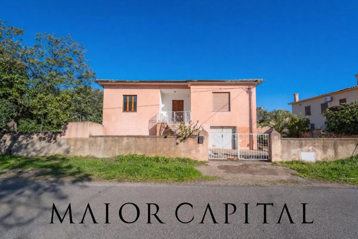 Budoni | Tamarispa | Casa indipendente con ampio giardino e possibilità di ampliamento