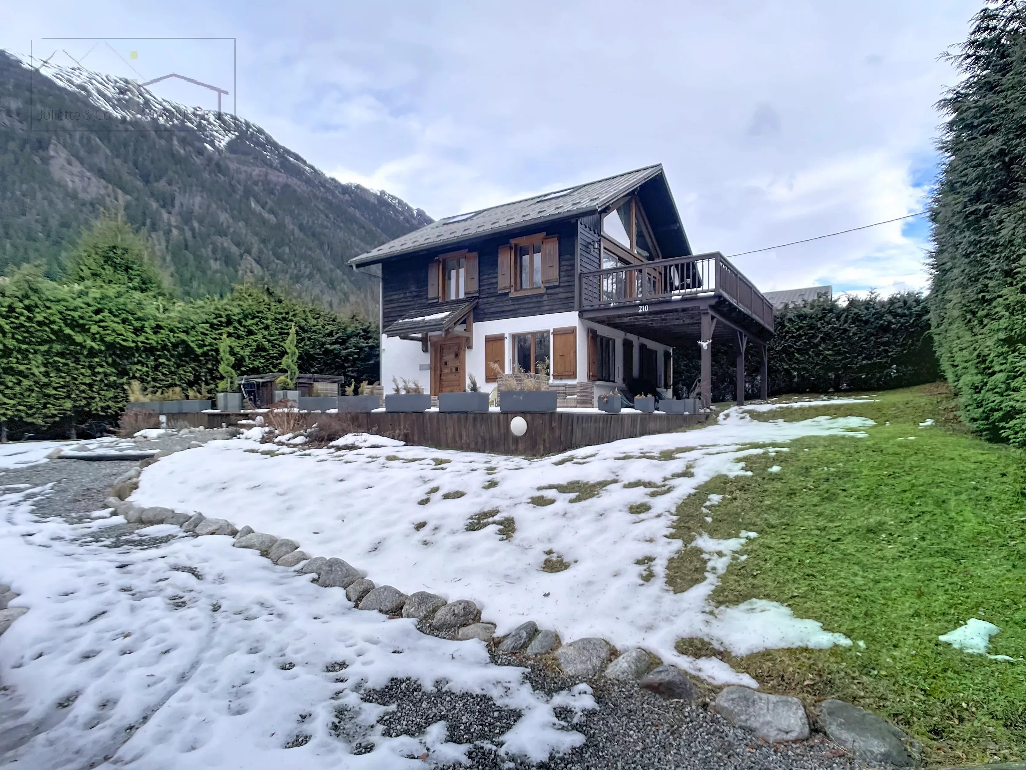 Photo of Les houches