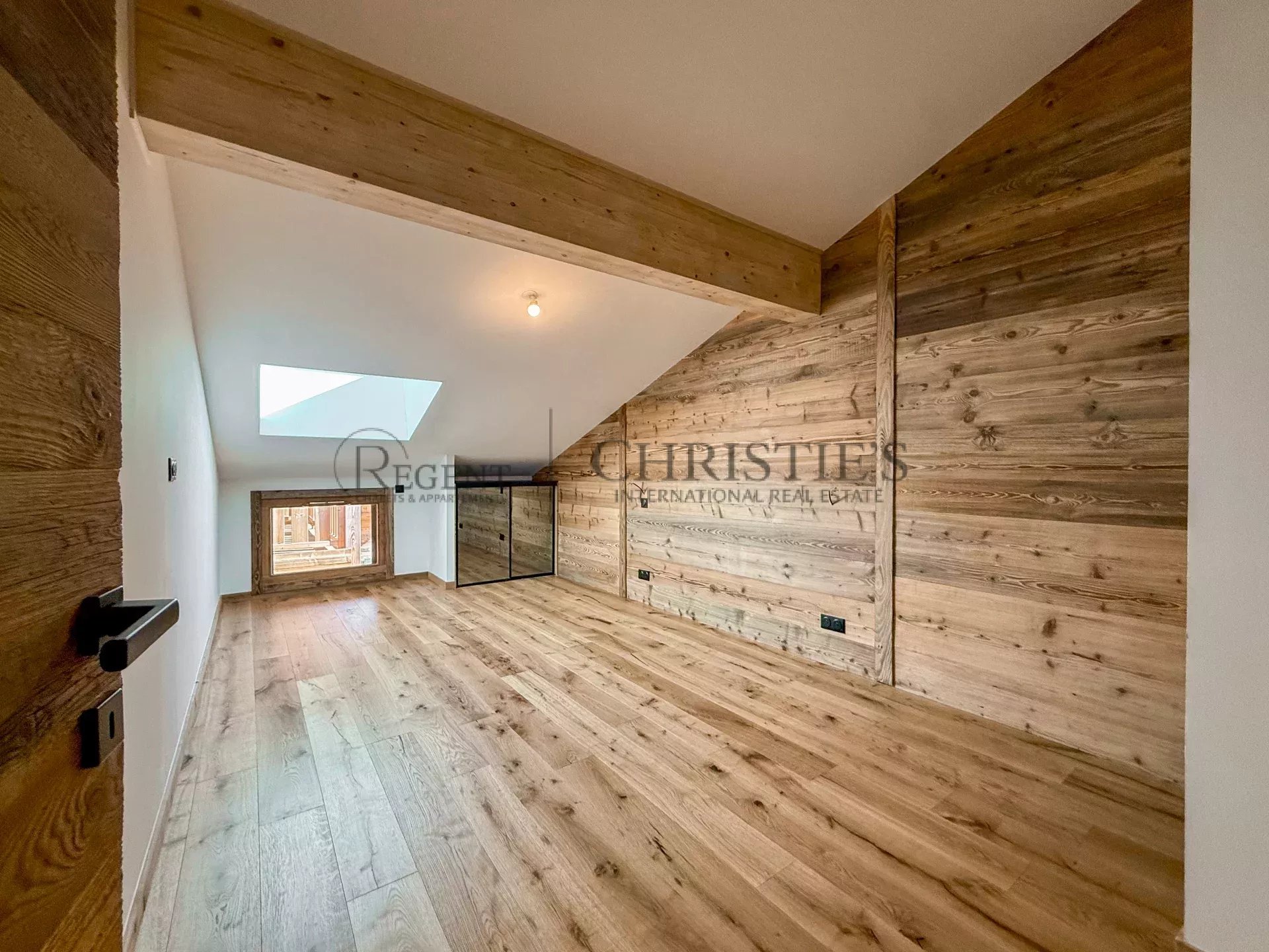 2 Bedroom Apartment/Flat's Image 5