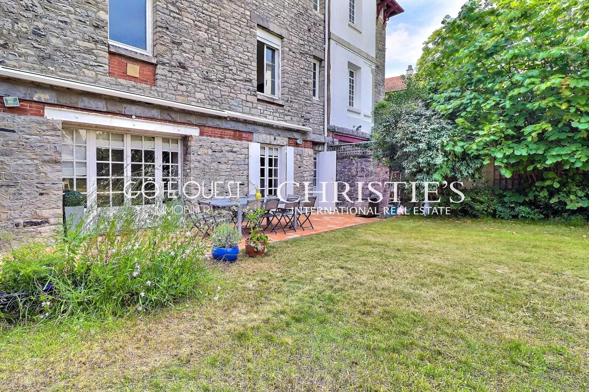 For sale Biarritz centre - A character property