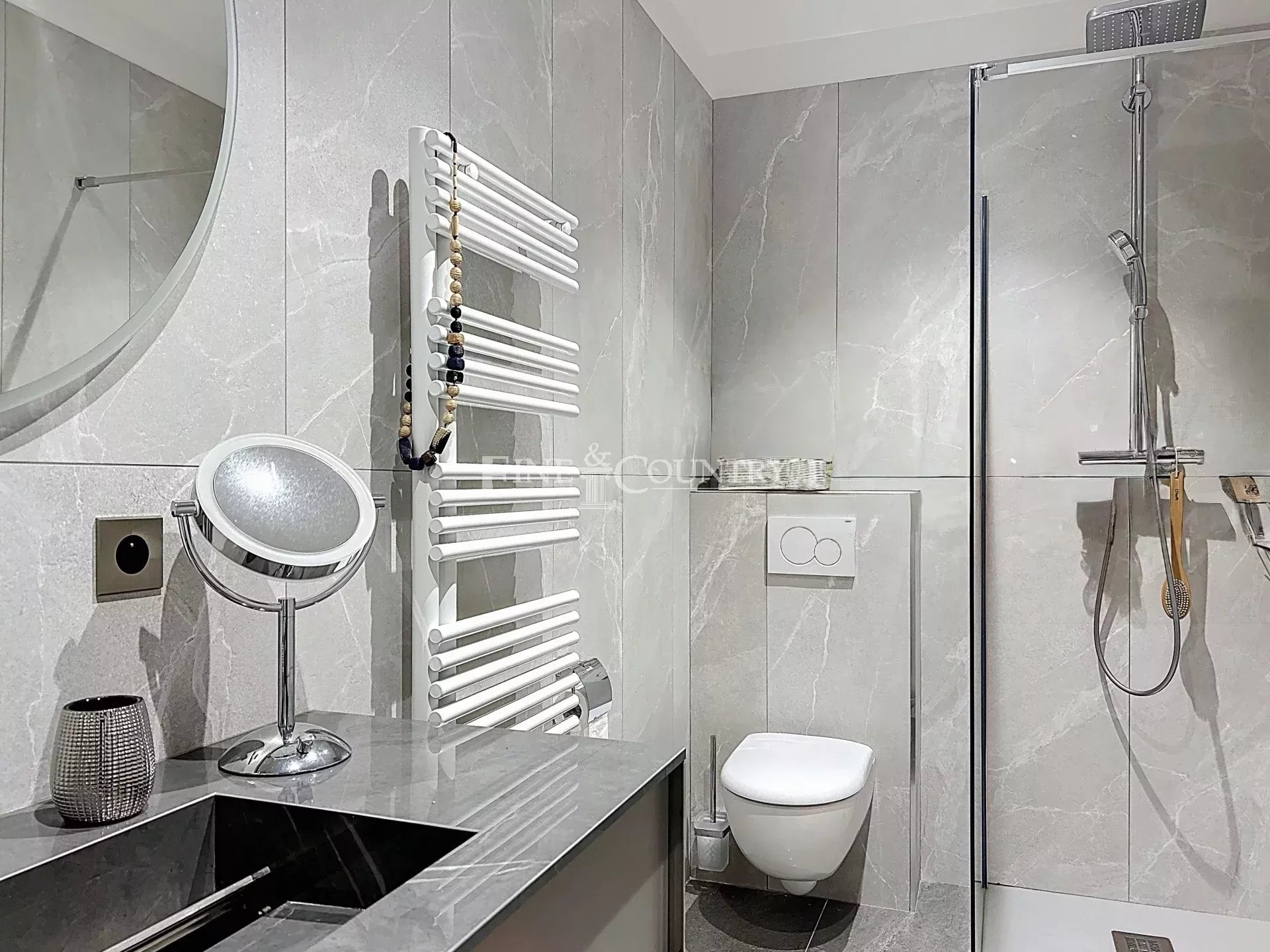 Photo of Sea View Apartment for sale in Theoule-sur-Mer