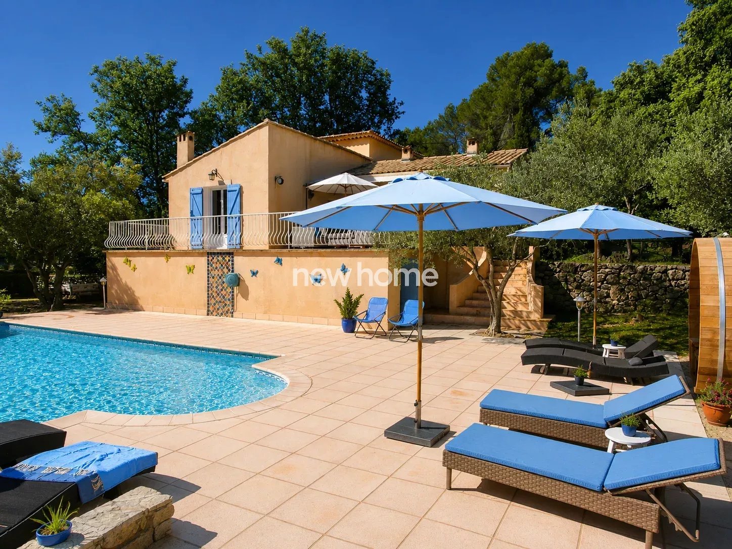 Villa avec piscine et une belle vue