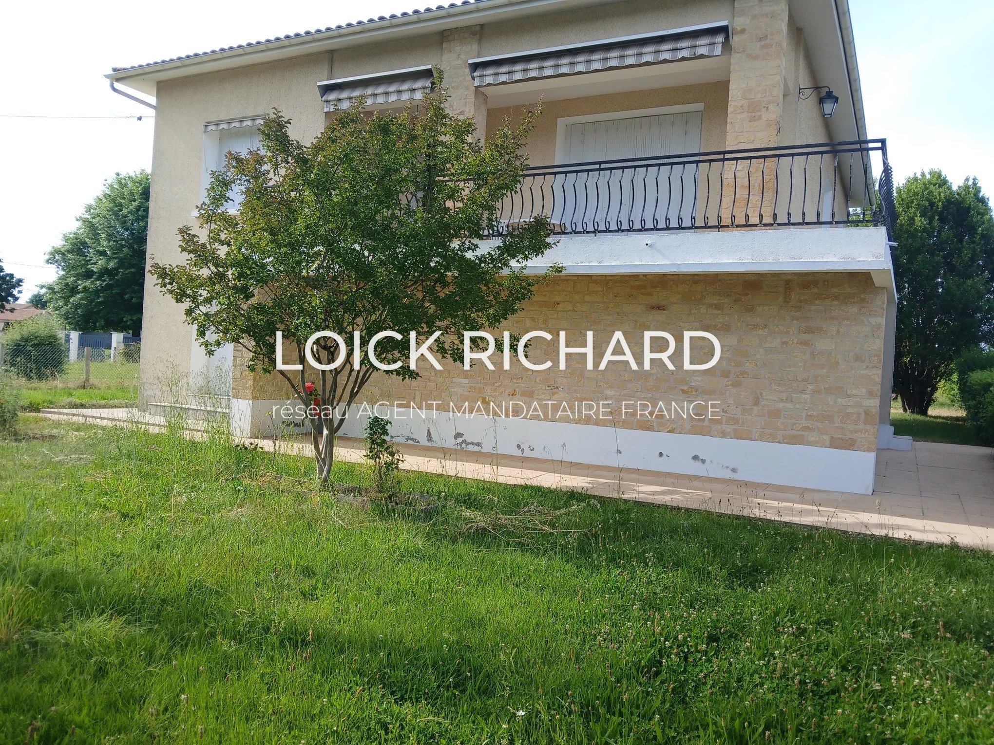 Agence immobilière de 